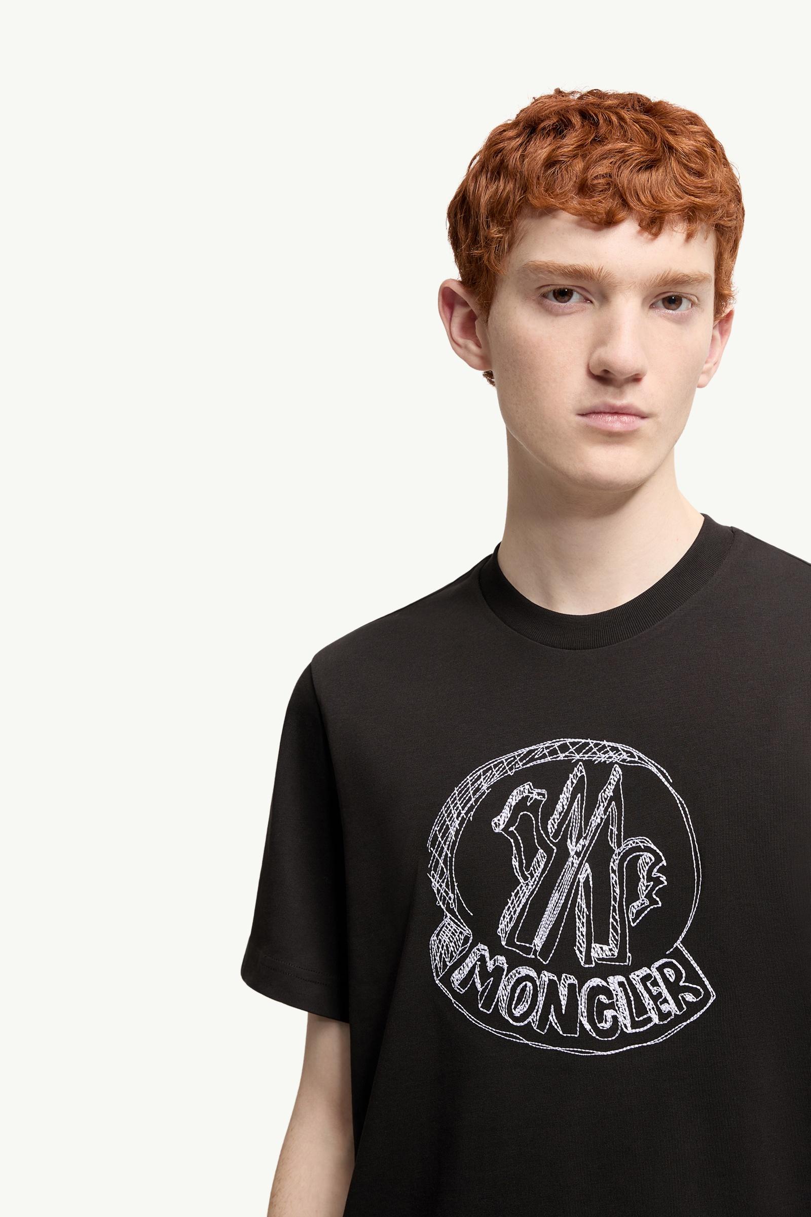 ブラック Tシャツ : Tシャツ＆ポロシャツ 向けの メンズ | モンクレール