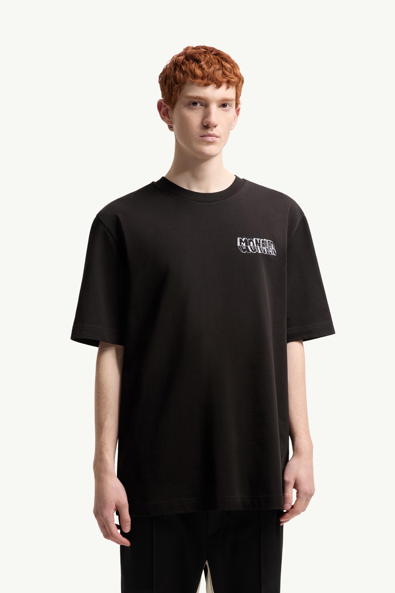 ブラック Tシャツ : Tシャツ＆ポロシャツ 向けの メンズ | モンクレール