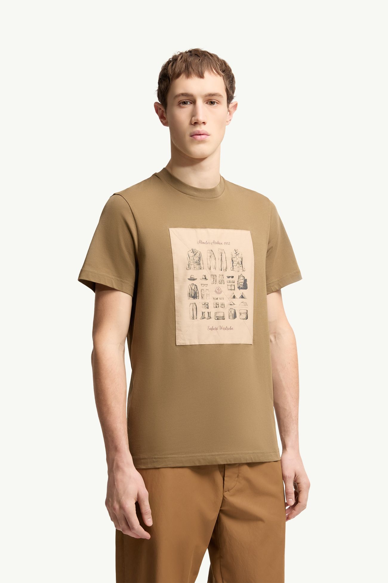 T-shirt en coton a imprimé garde-robe safari Hommes Vert Olive Moncler 3