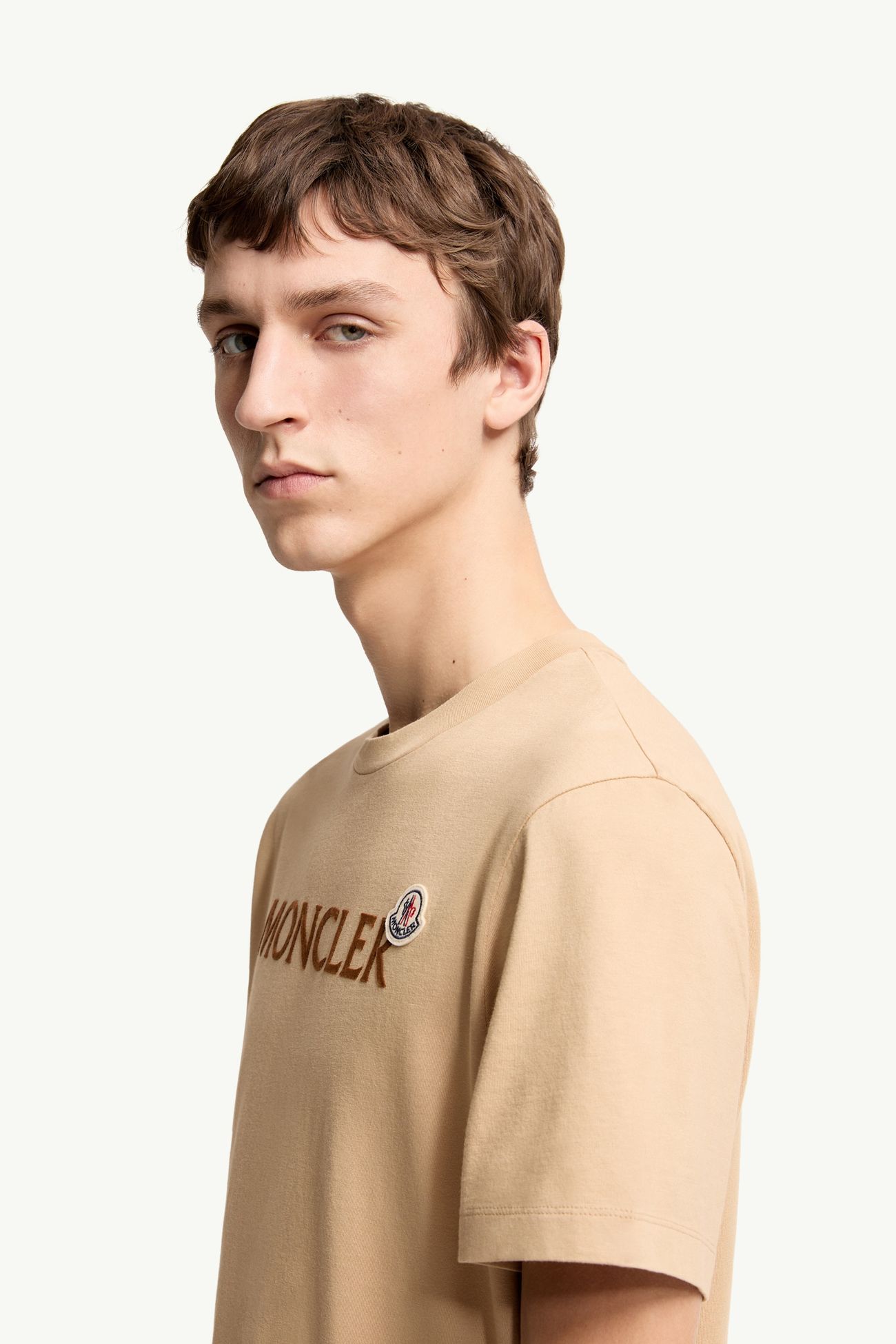 Camiseta de algodón con logotipo flocado Hombre Beige Claro Moncler 1