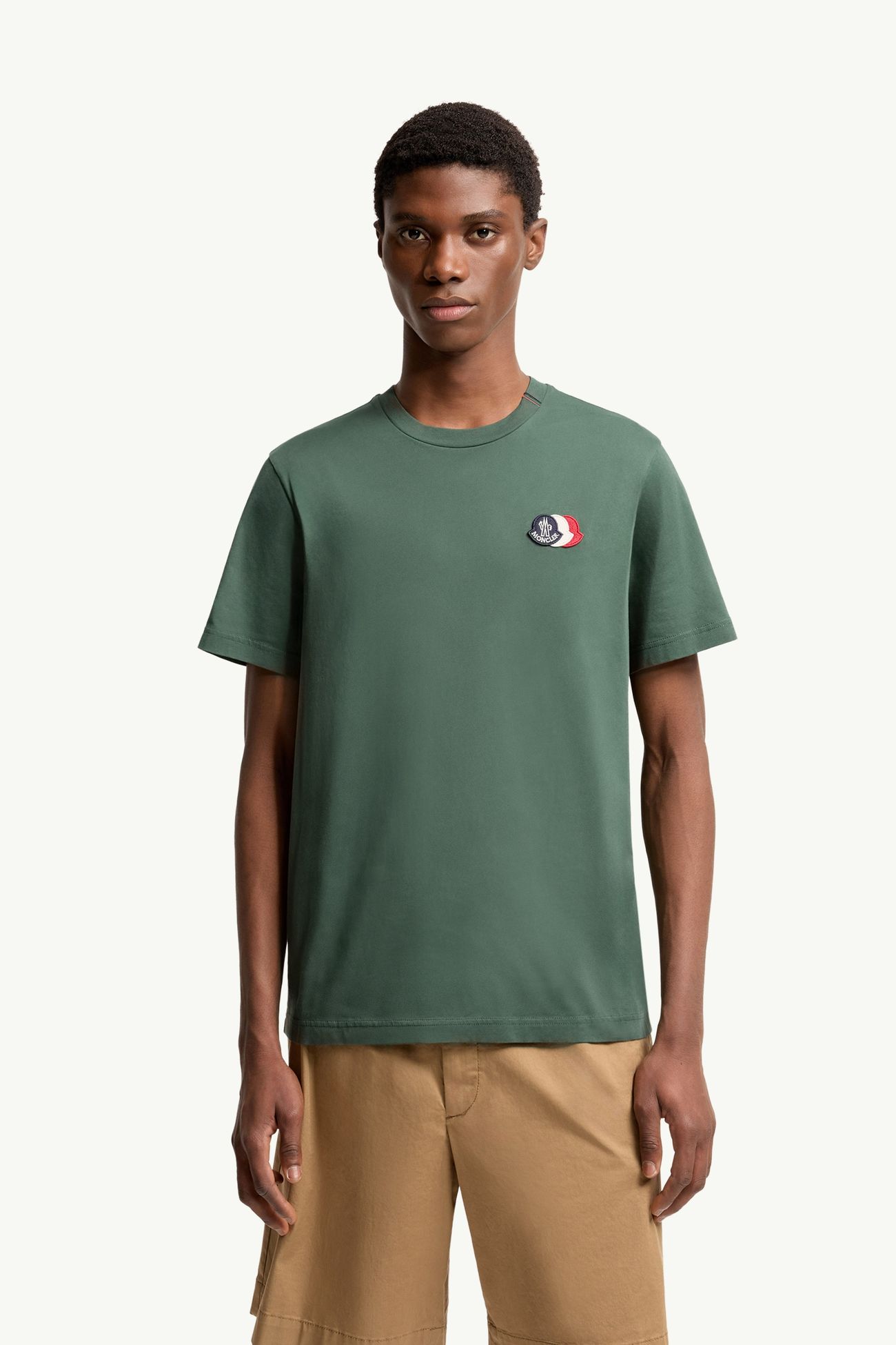 T-Shirt aus Baumwolle mit dreifarbiger Logostickerei Herren Smaragdgrün Moncler 3