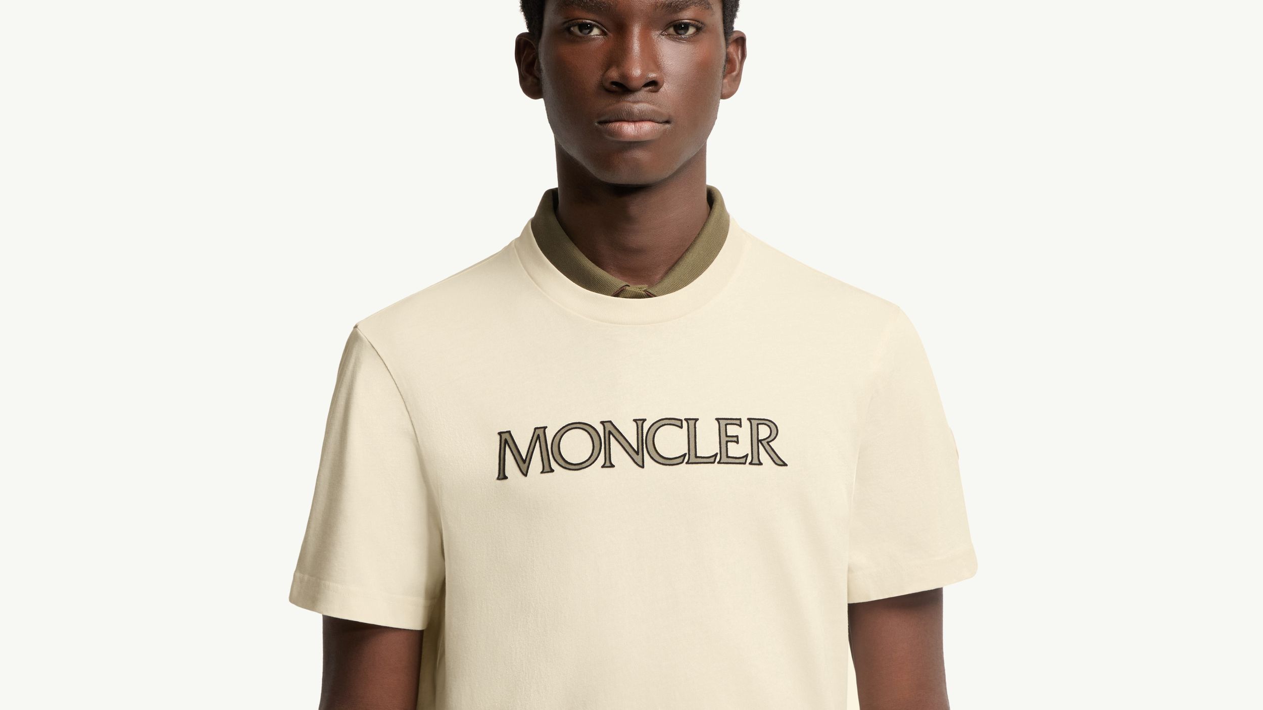 ホワイトアイボリー Tシャツ : Tシャツ＆ポロシャツ 向けの メンズ 