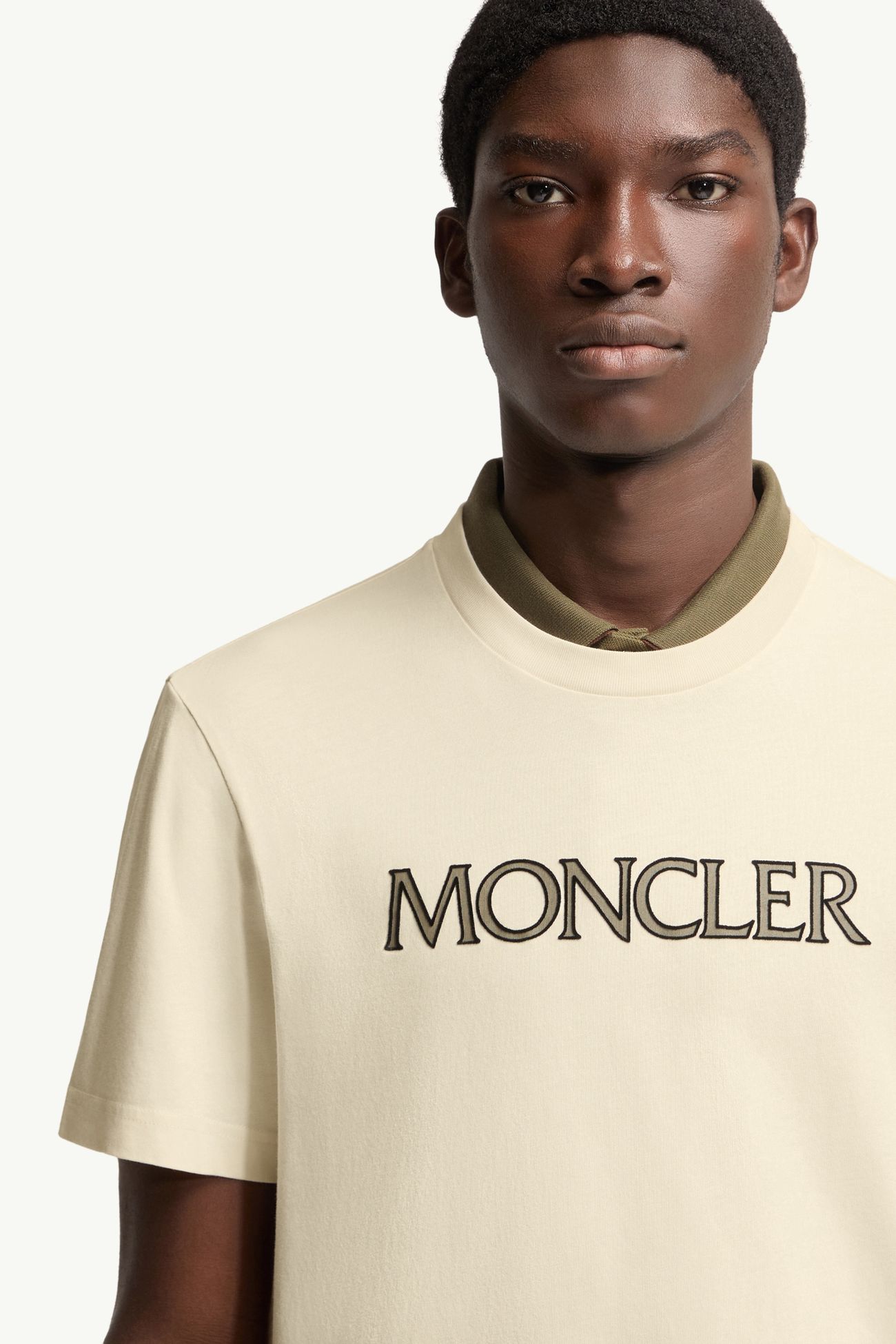 T-Shirt aus Baumwolle mit Logoprint Herren Weiß-Elfenbein Moncler 5