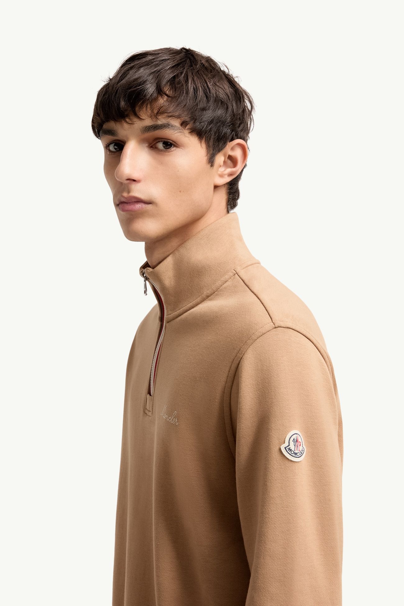 Sudadera de cuello de tortuga con logotipo bordado Hombre Beige Camel Moncler 1