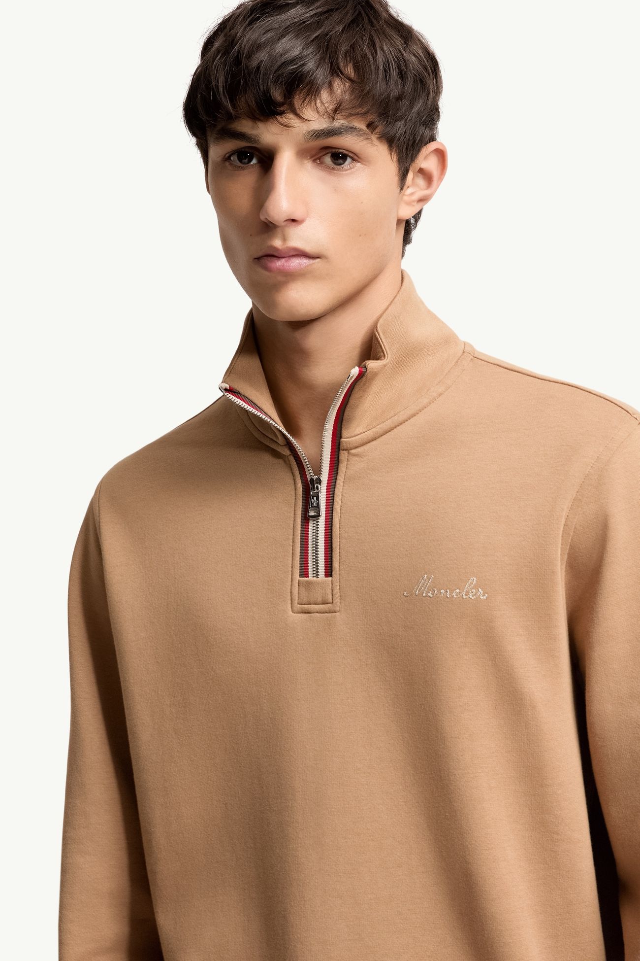 Sudadera de cuello de tortuga con logotipo bordado Hombre Beige Camel Moncler 5
