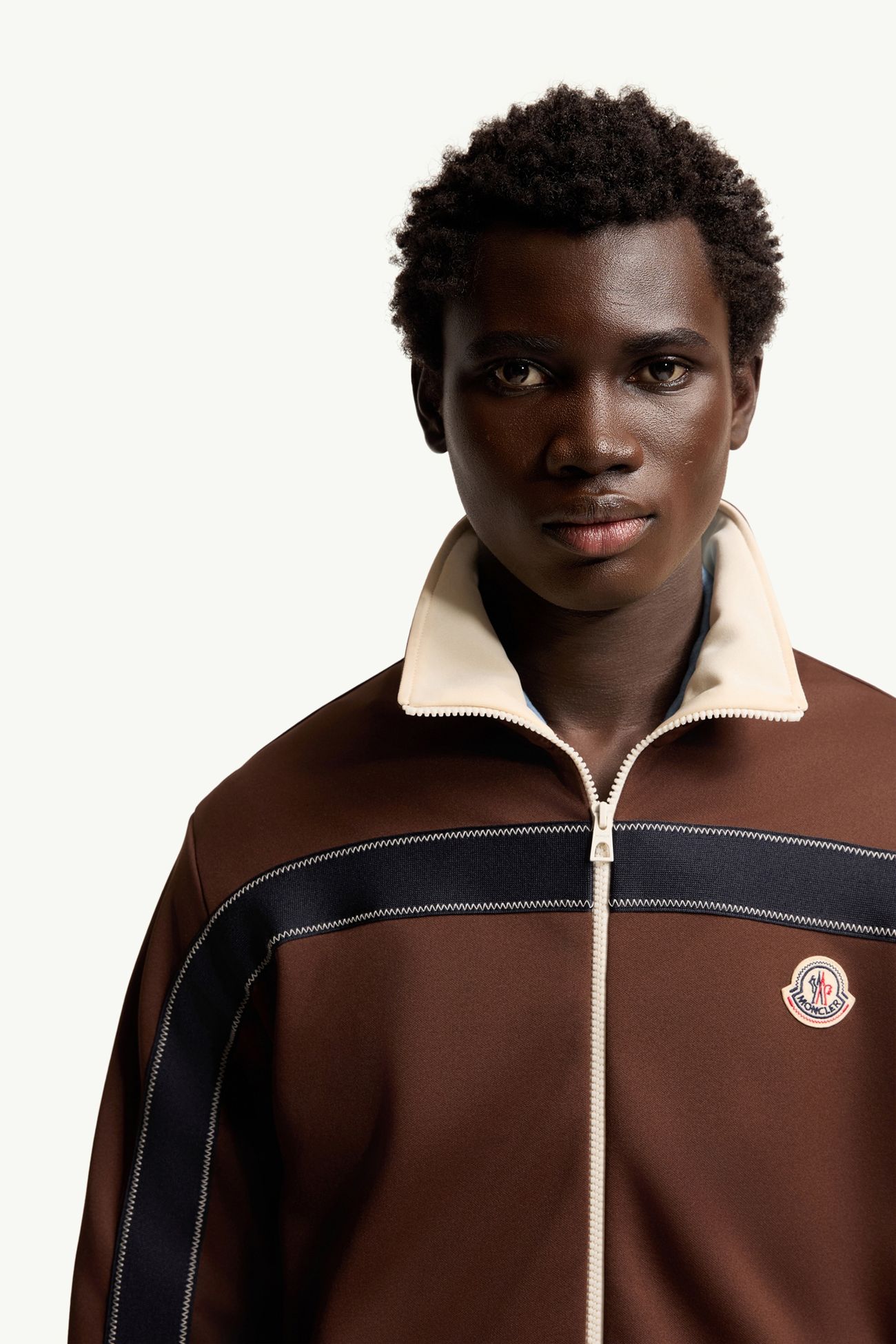 Topstitched Polo Neck Zip-Up Sweatshirt Men Brown Moncler 5