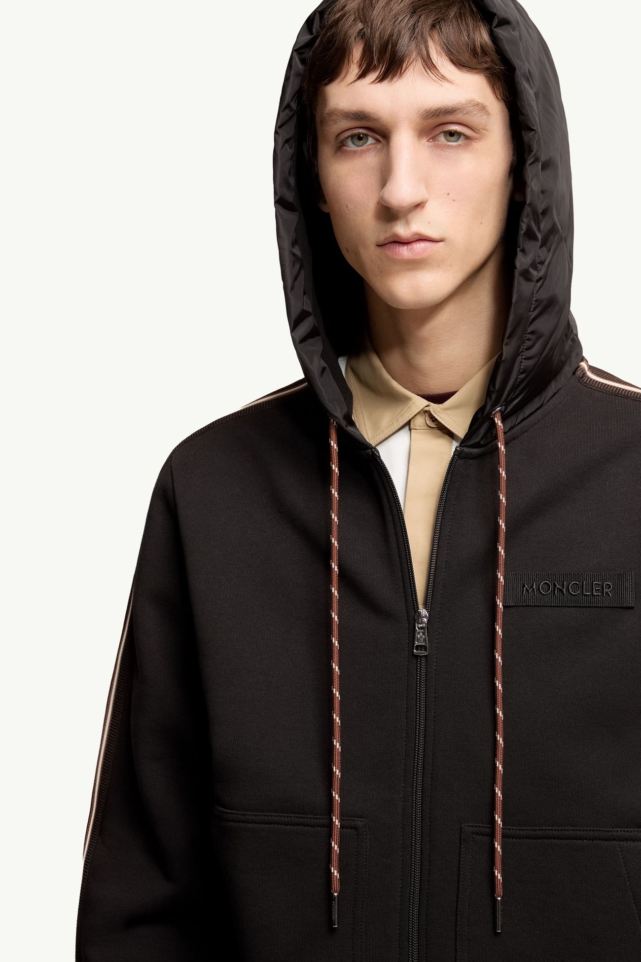 Felpa con cappuccio in cotone a righe con logo Uomo Nero Moncler 5