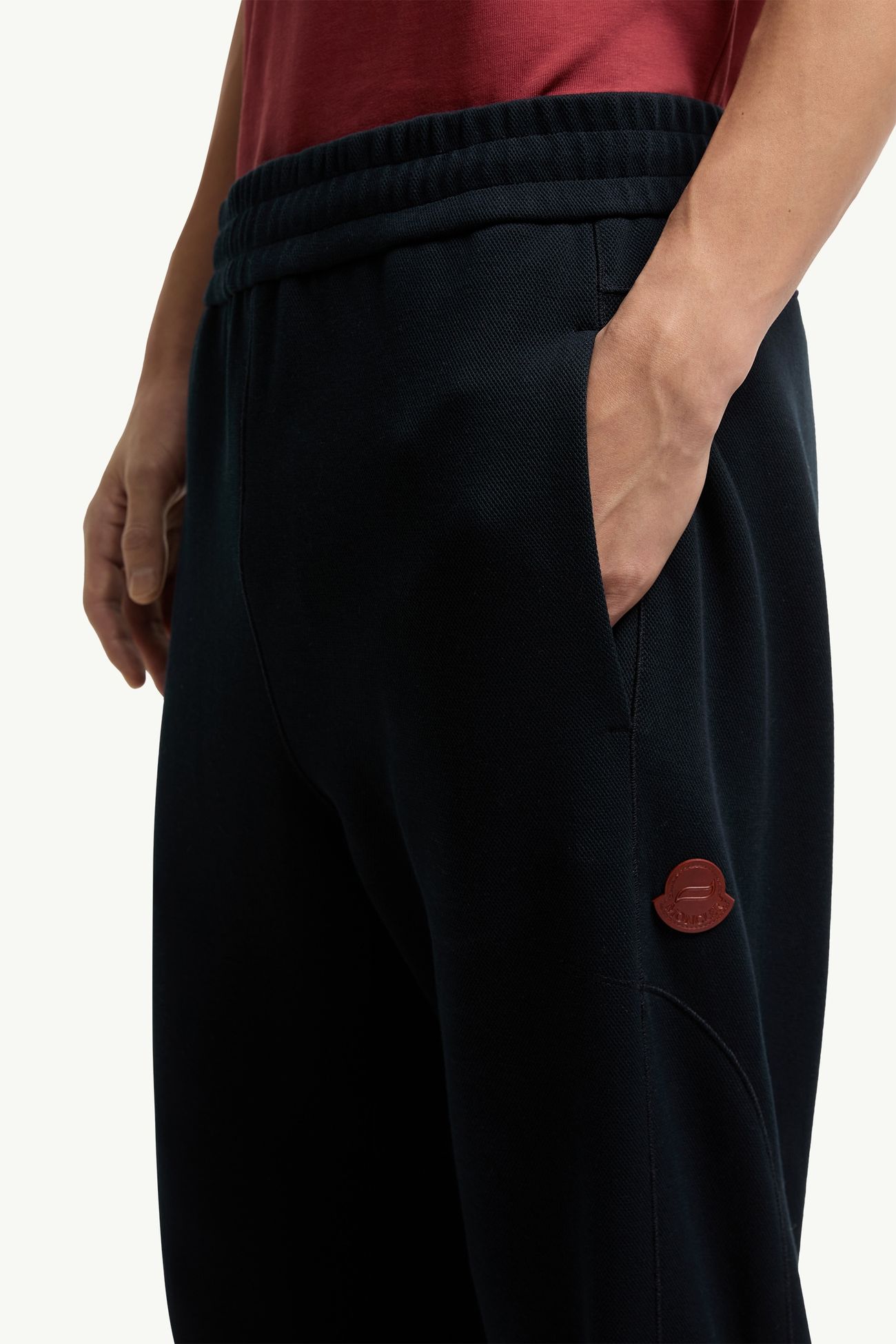 男士缝线细节运动裤 男士 海军蓝色 Moncler 5