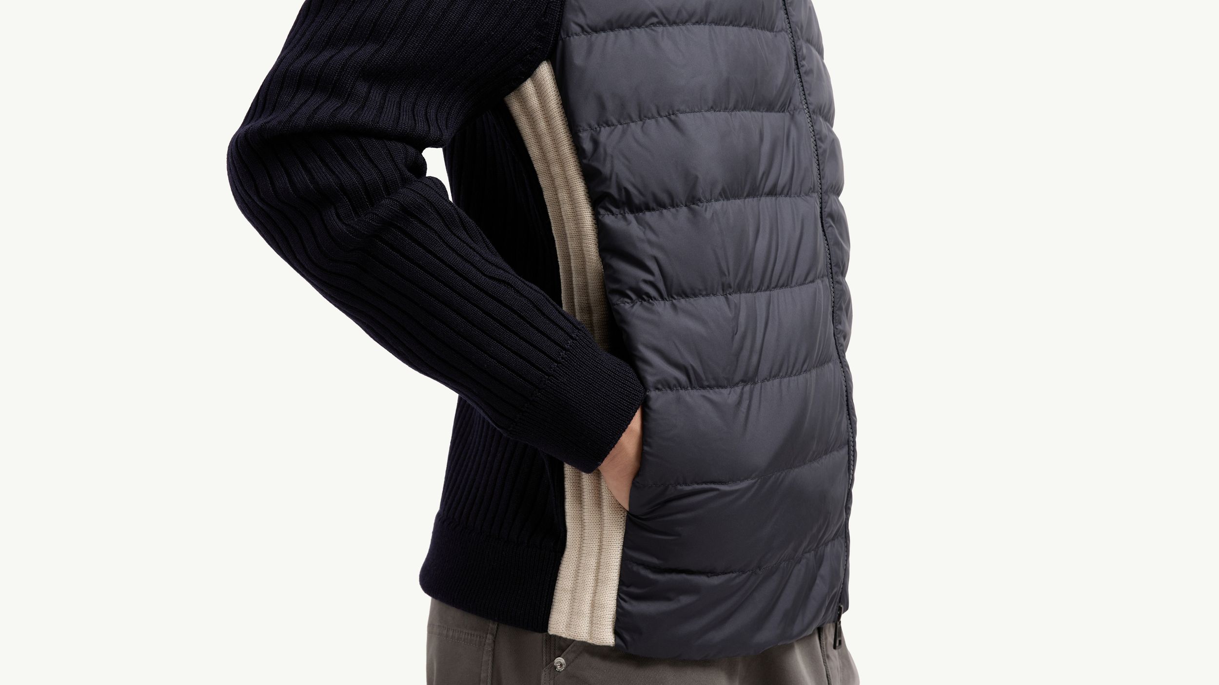 Slide 1 - ๋ผ์ธ ํธ๋ฆฌ๋ฐ ๋ํ
์ผ