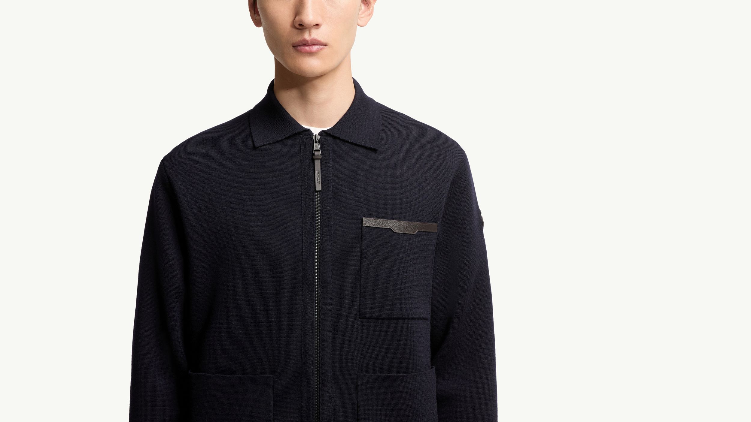 Slide 1 - 皮革细节