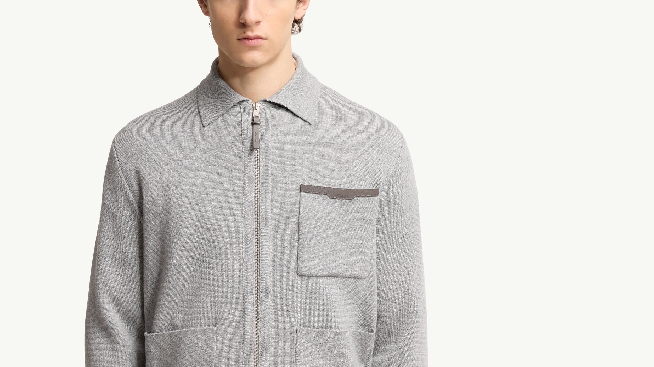 Slide 1 - Dettagli in pelle