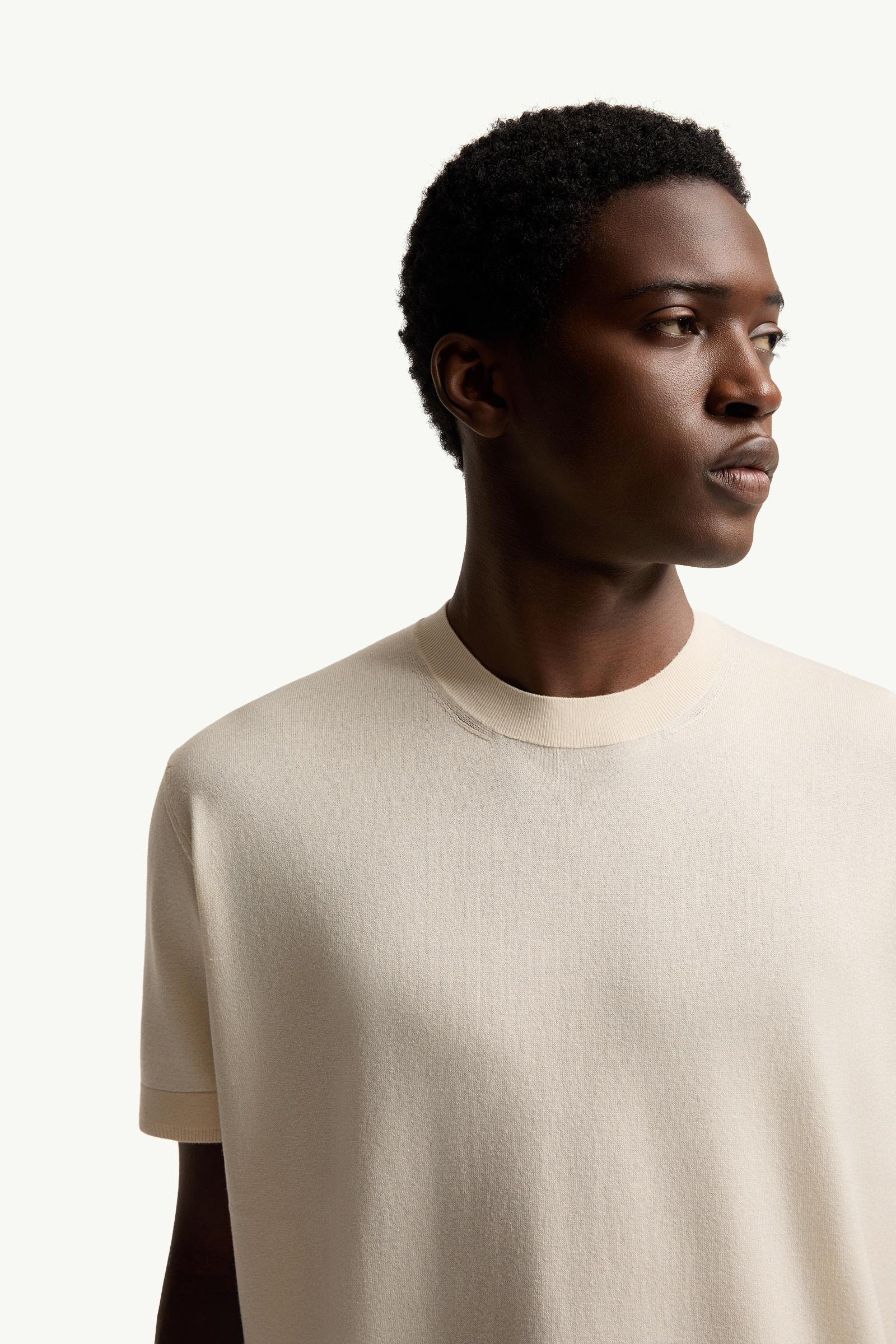 White Silk & Cotton T-Shirt - Polos & T-shirts for Men | Moncler US