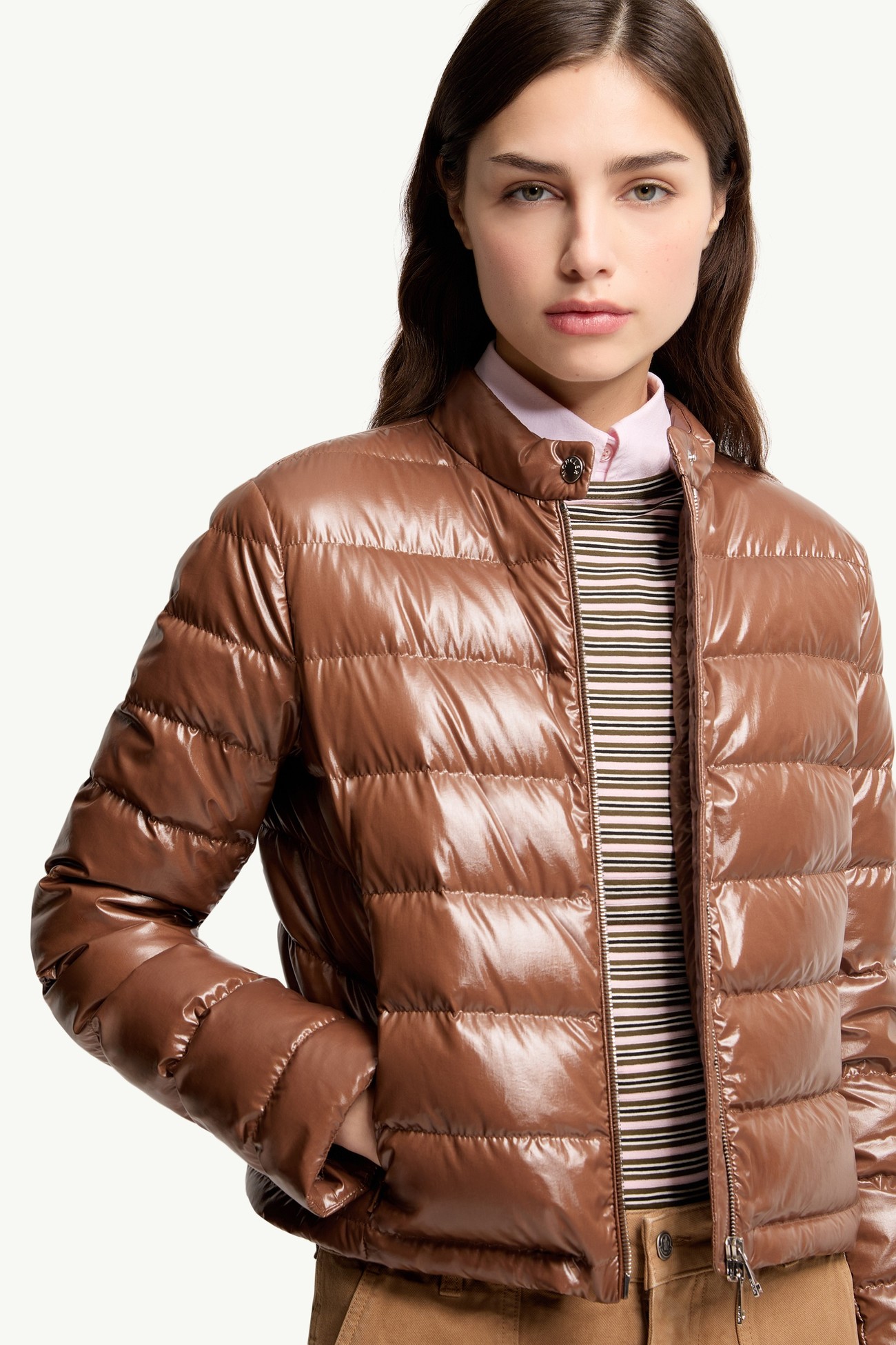 Plumífero corto Papillon Mujer Marrón Moncler 5