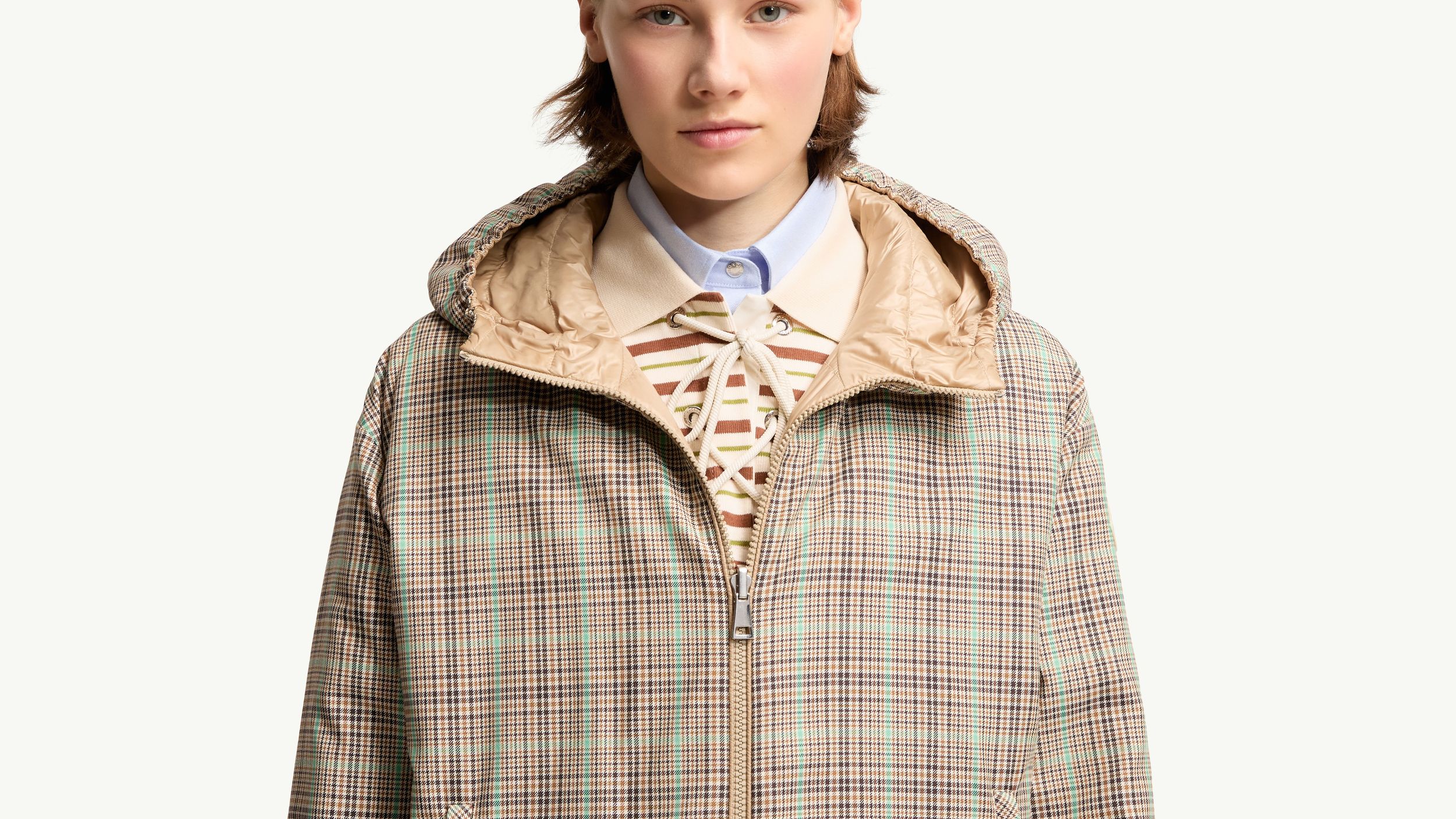 Slide 2 - product.feature.reversible.title