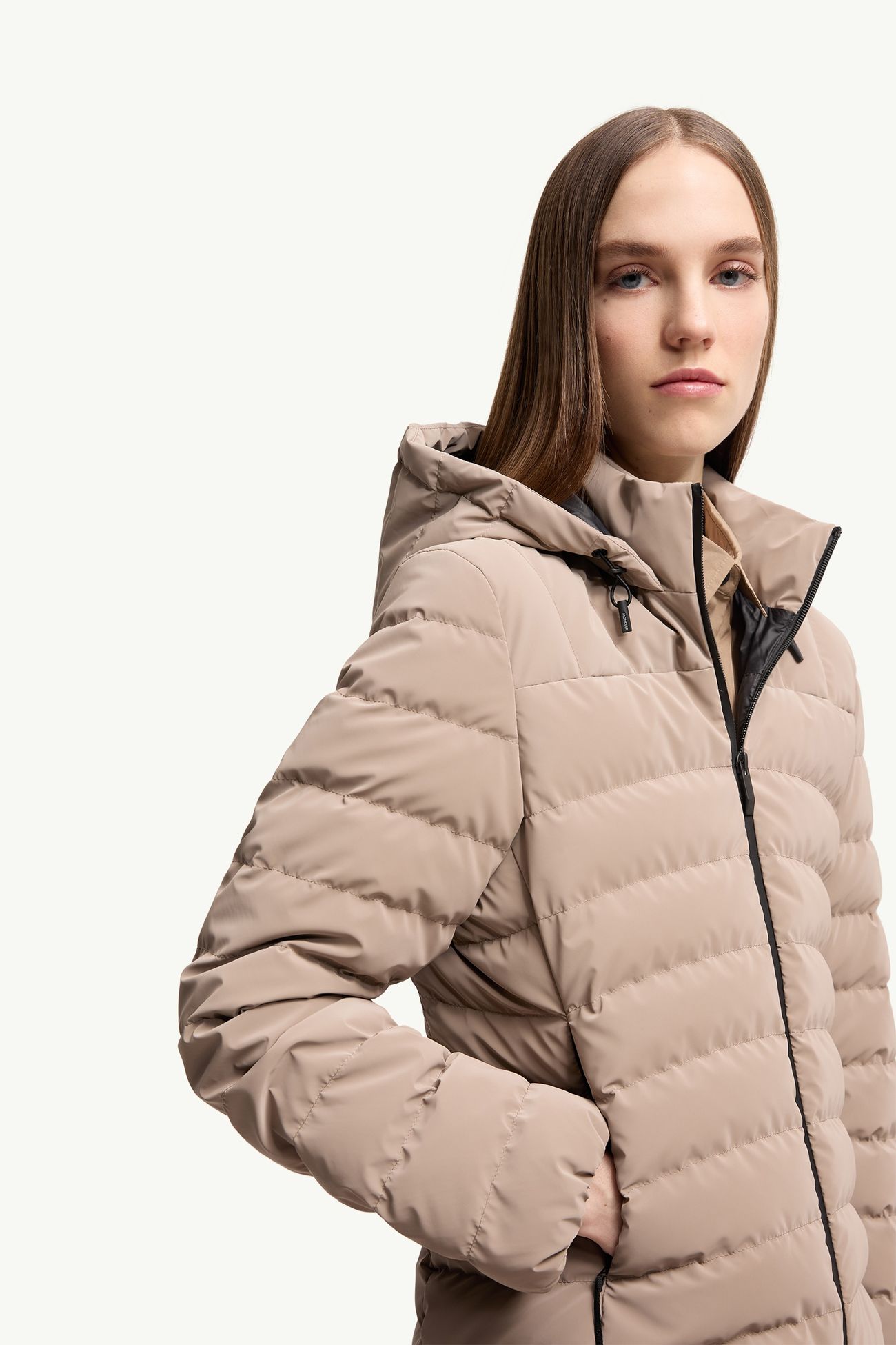 Trèfle Hooded Short Down Jacket Women Beige Moncler 5
