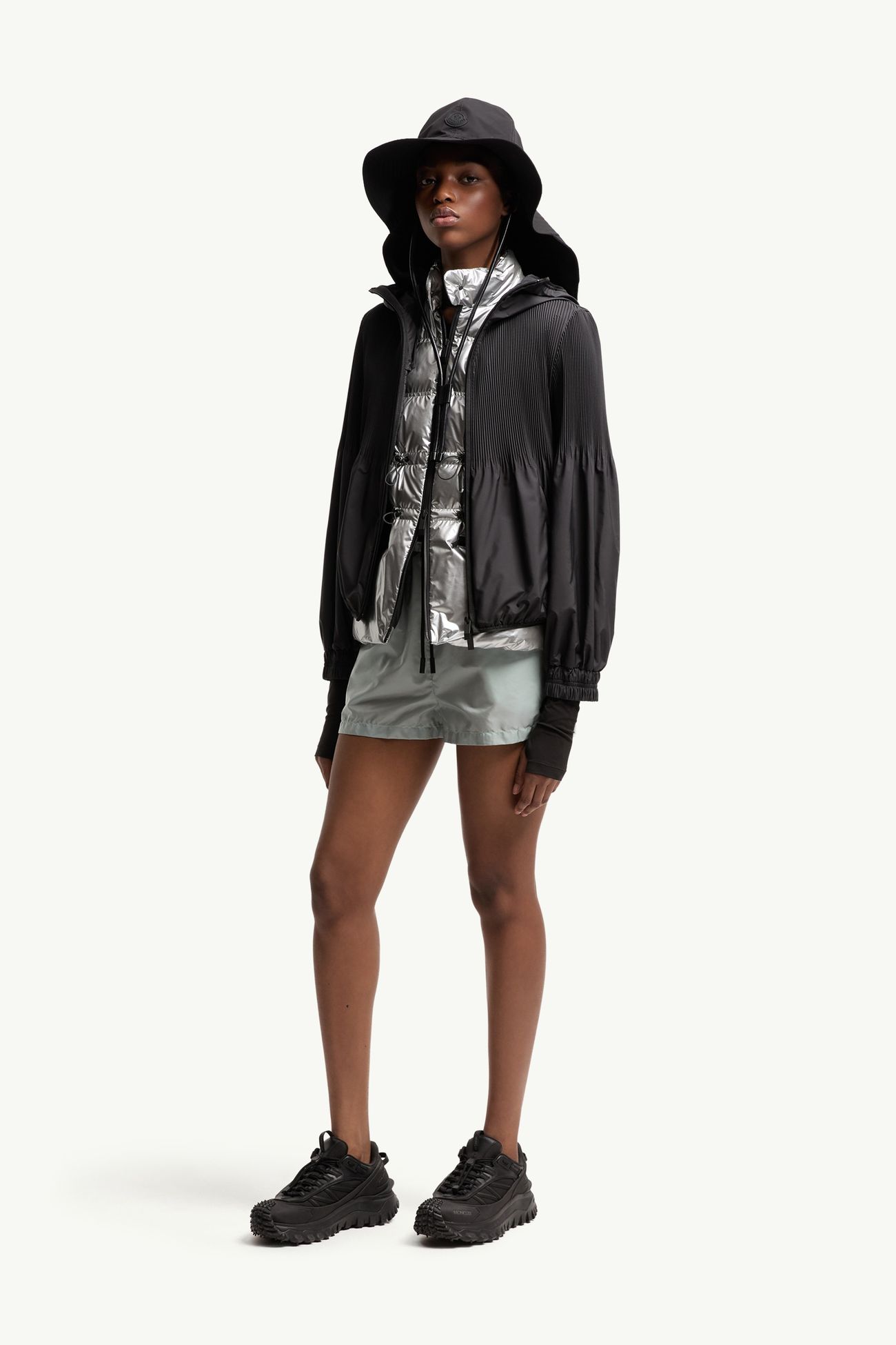 Anemone女士褶裥连帽夹克外套 女士 黑色 Moncler 0