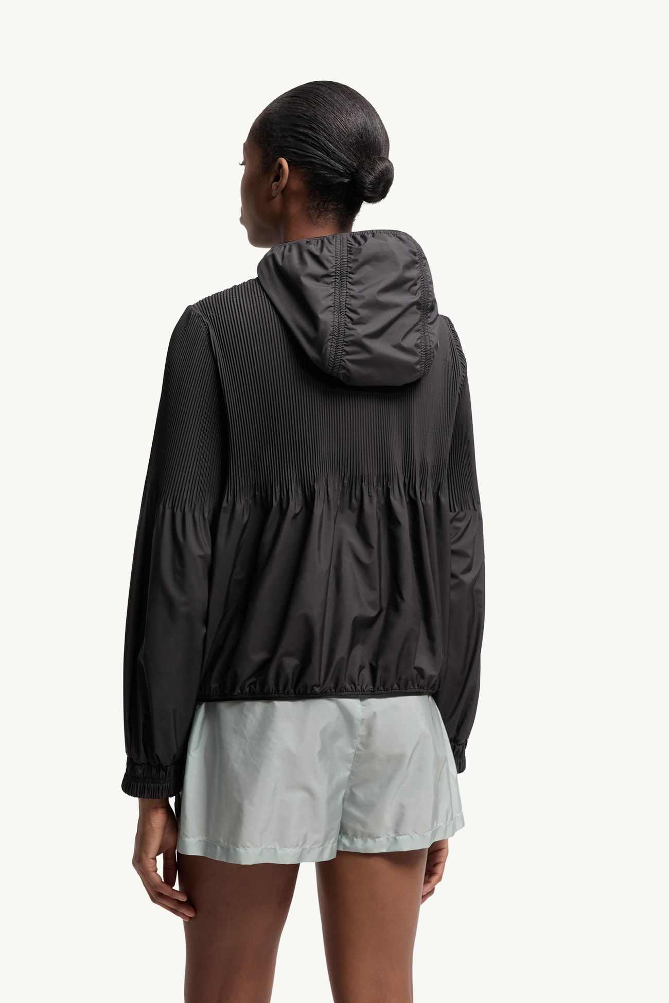 Anemone Plissee-Kapuzenjacke Damen Schwarz Moncler 4