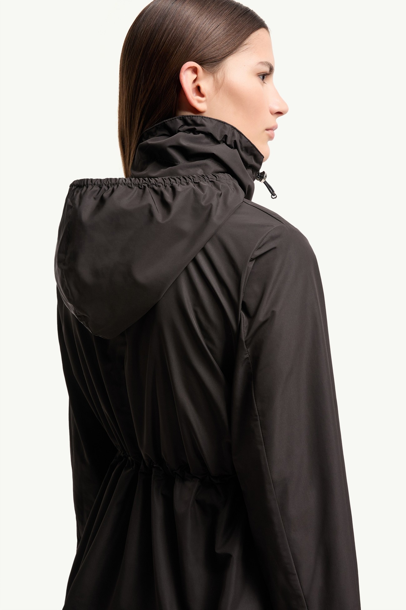 Enette Hooded Short Parka Jacket Women Black Moncler 5