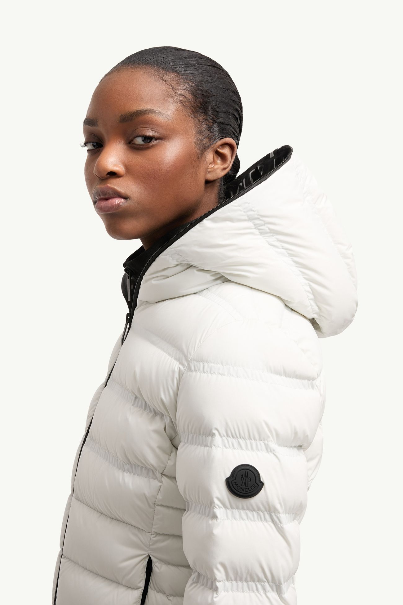 Plumífero corto con capucha Alete Mujer Blanco Moncler 1