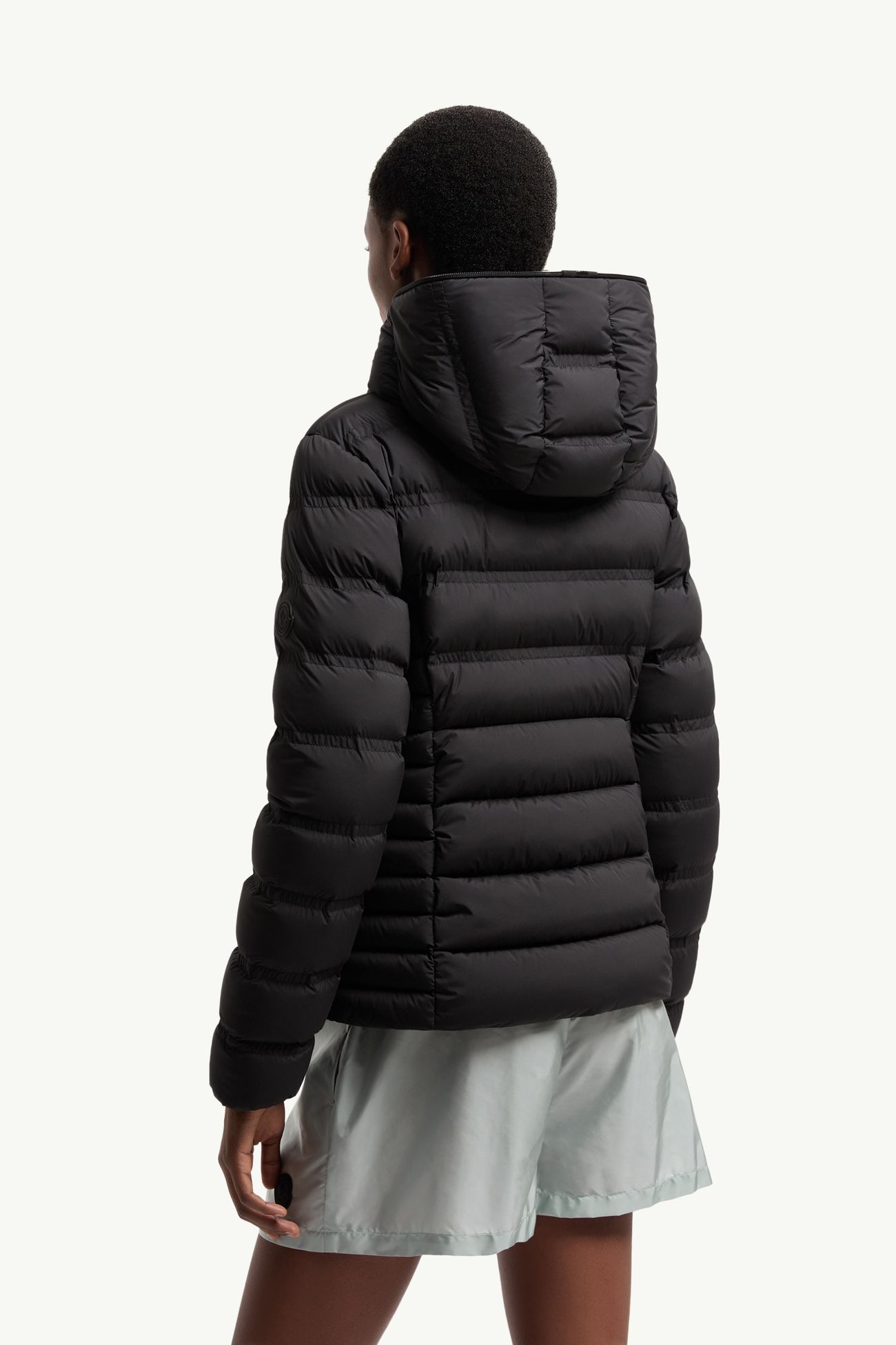 Piumino corto Alete con cappuccio Donna Nero Moncler 4