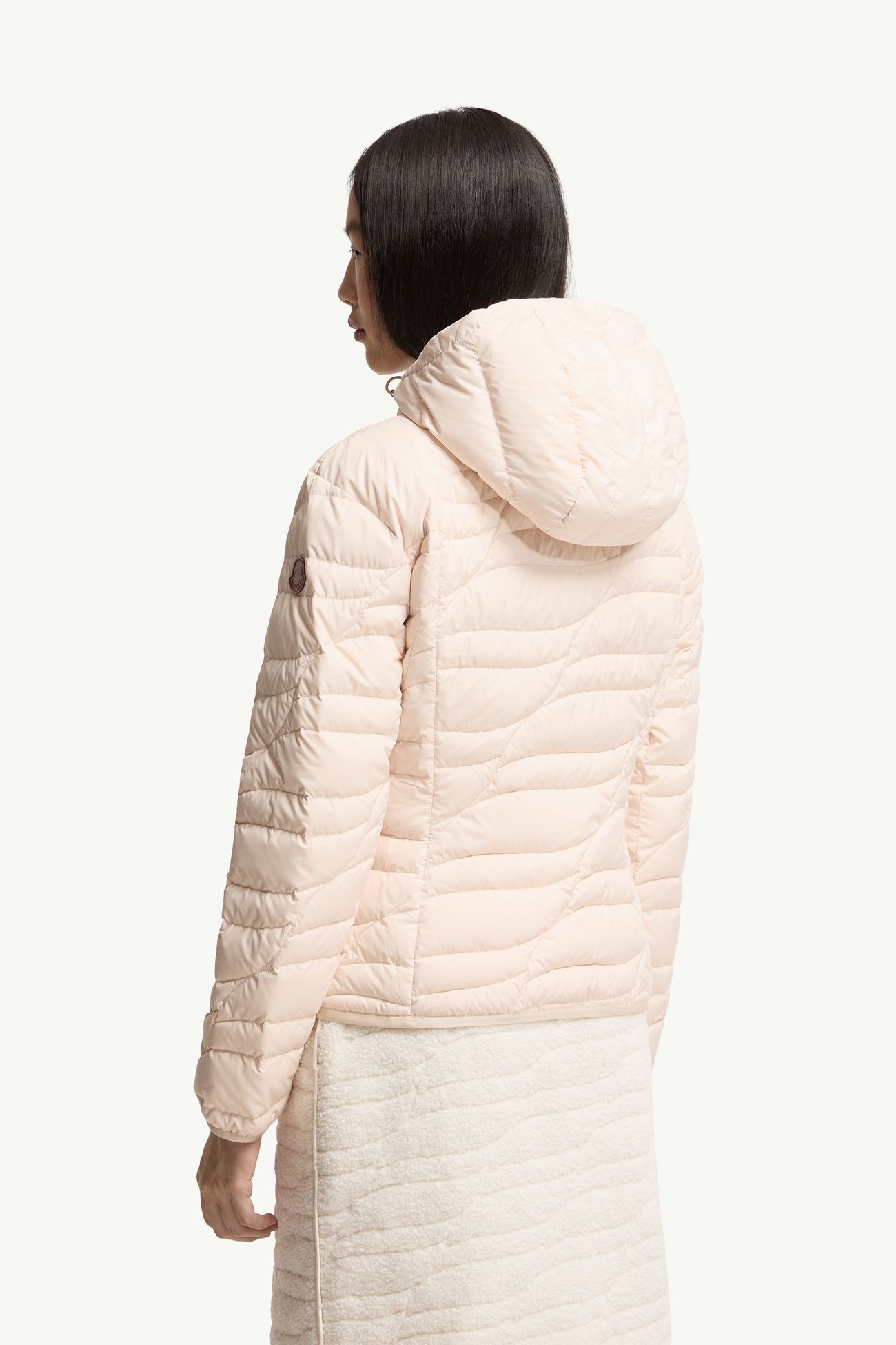 Plumífero corto con capucha Delebiao Mujer Beige Claro Moncler 4