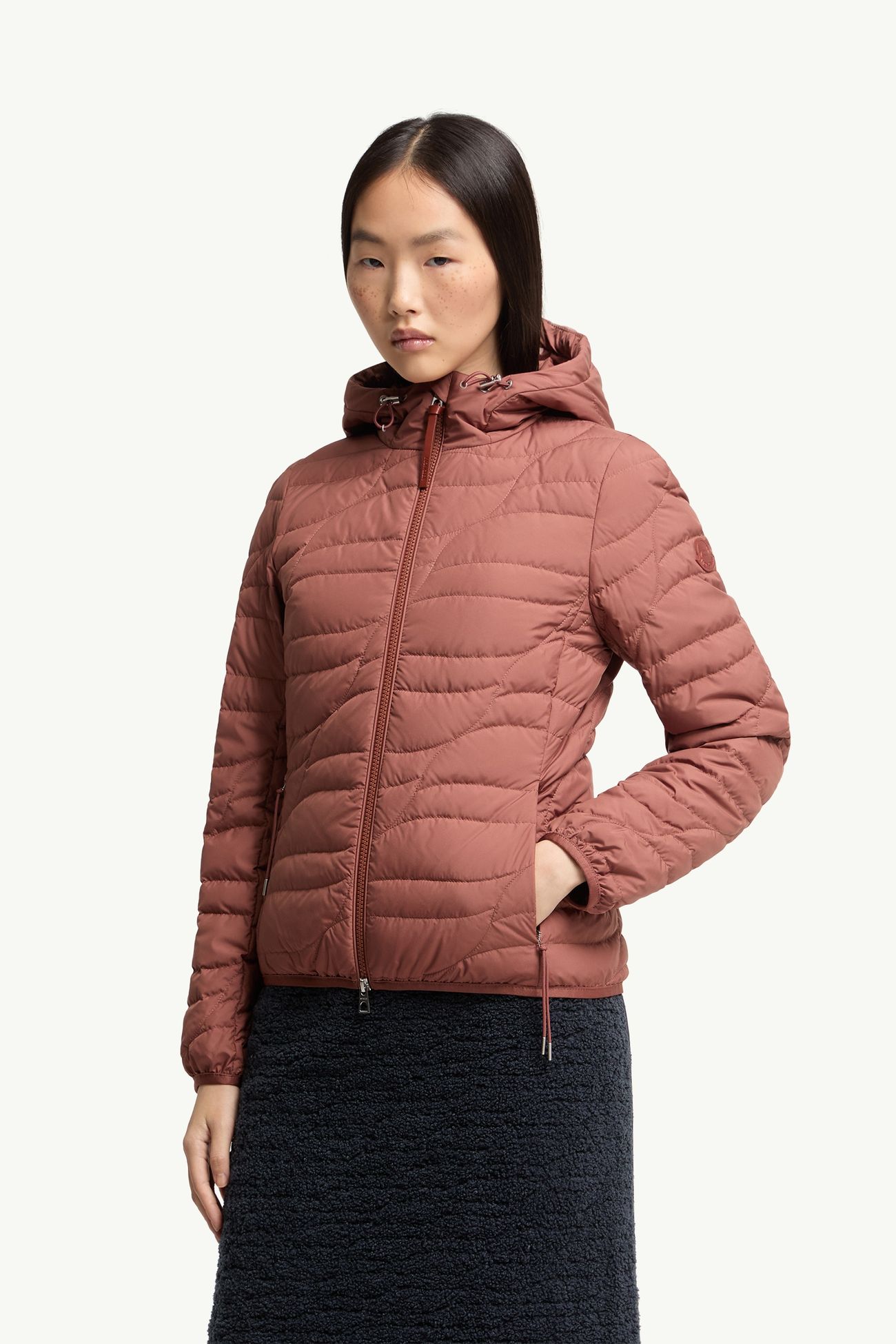 Doudoune courte Delebiao à capuche Femmes Marron Moncler 3