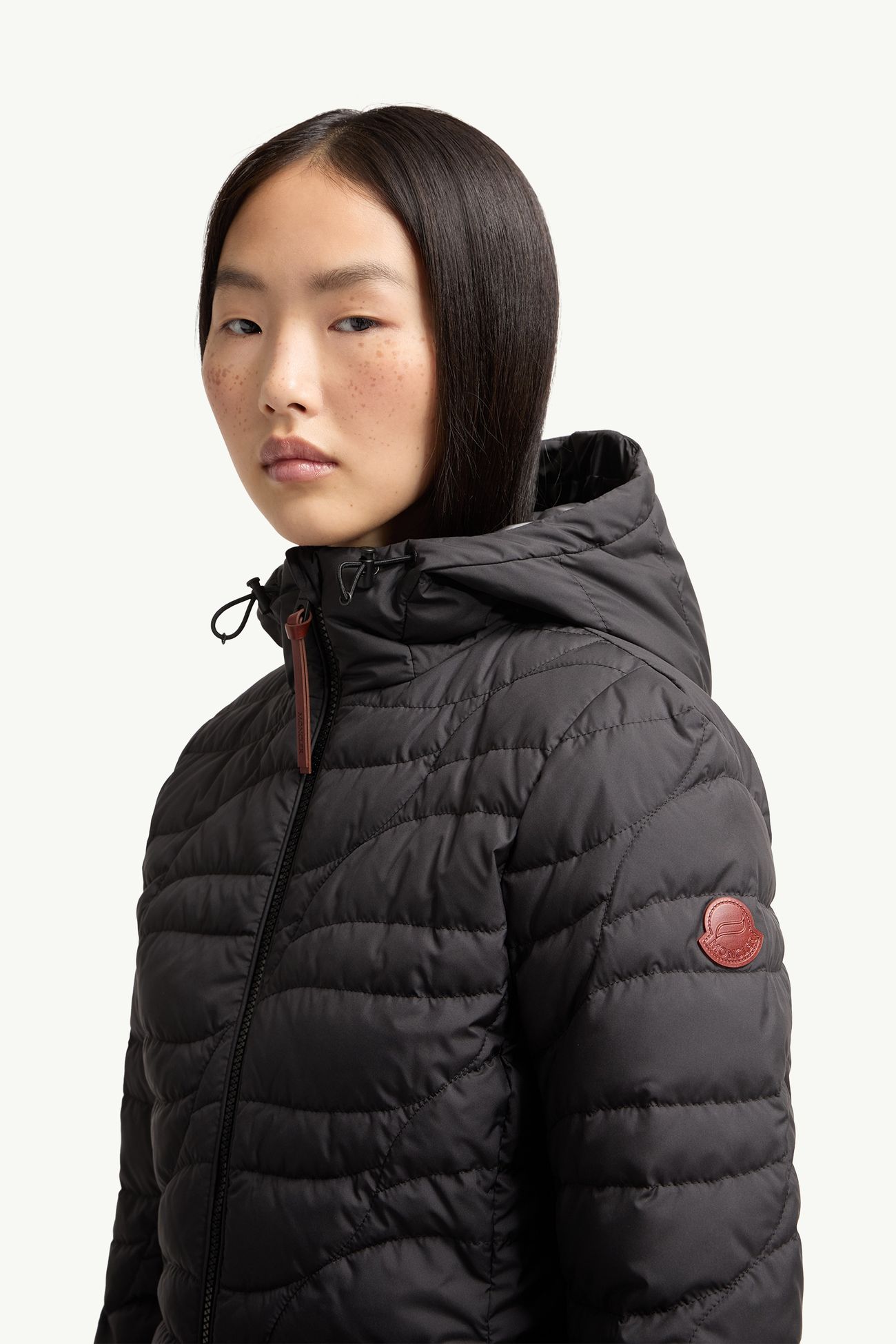 Delebiao女士连帽短款羽绒夹克外套 女士 黑色 Moncler 1