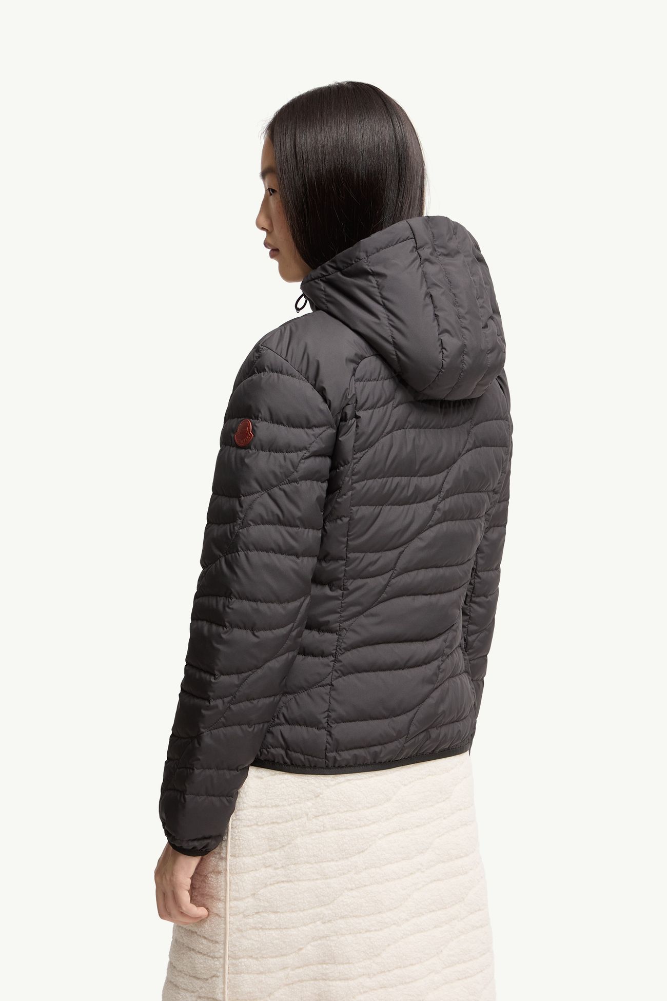 Doudoune courte Delebiao à capuche Femmes Noir Moncler 4