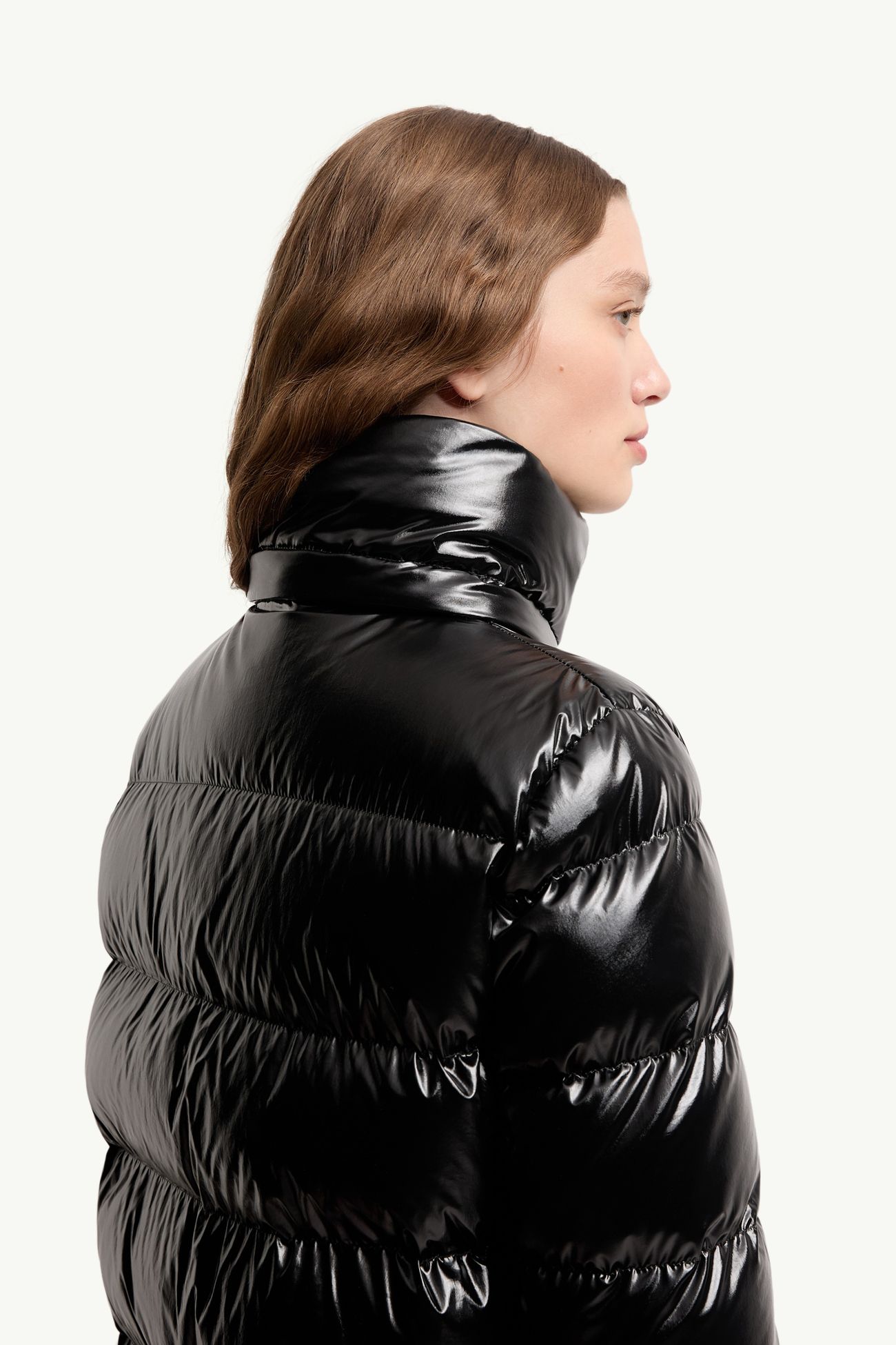 Andro女士连帽短款羽绒夹克外套 女士 黑色 Moncler 5