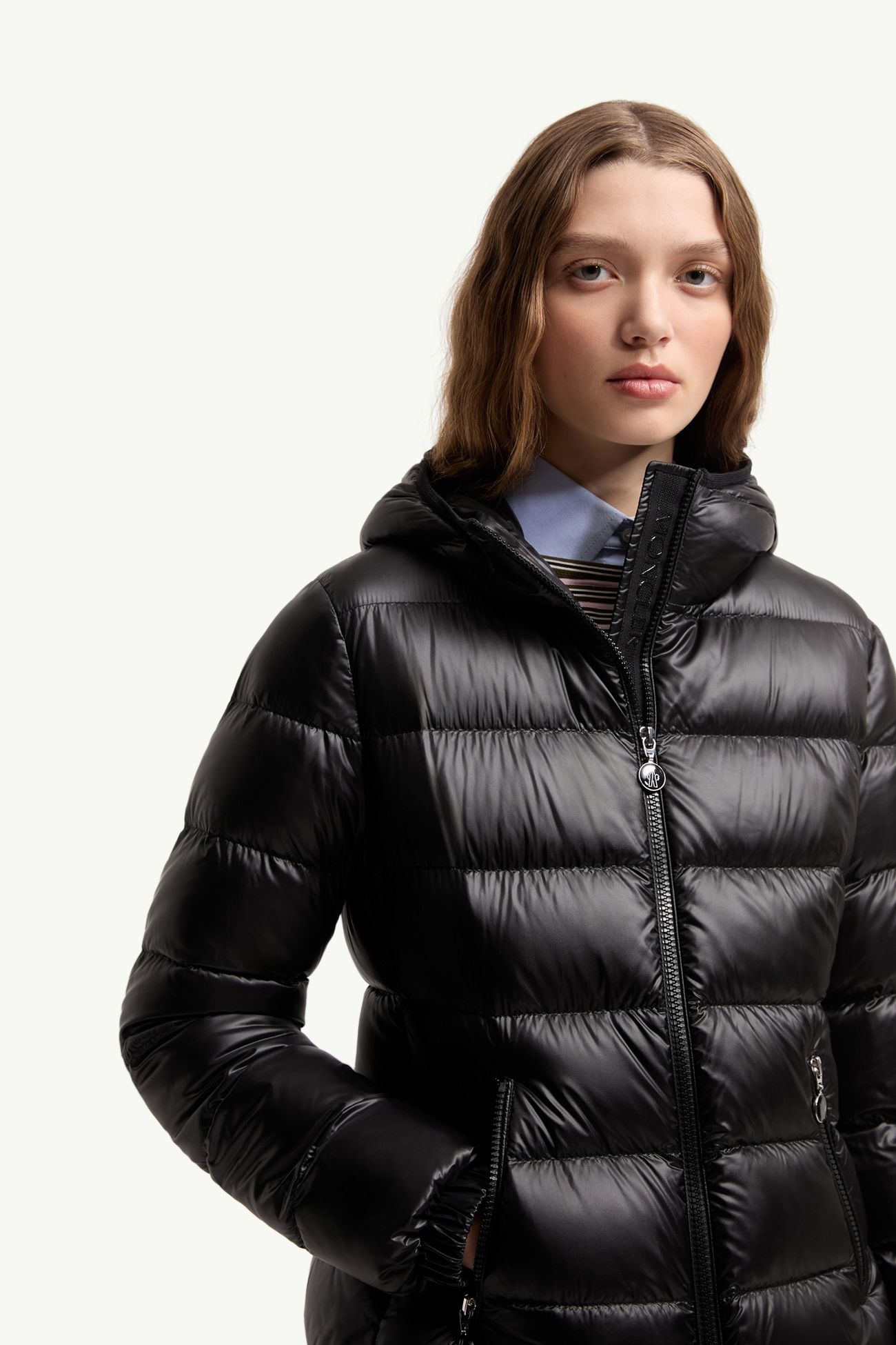 Plumífero corto con capucha Glesse Mujer Negro Moncler 5