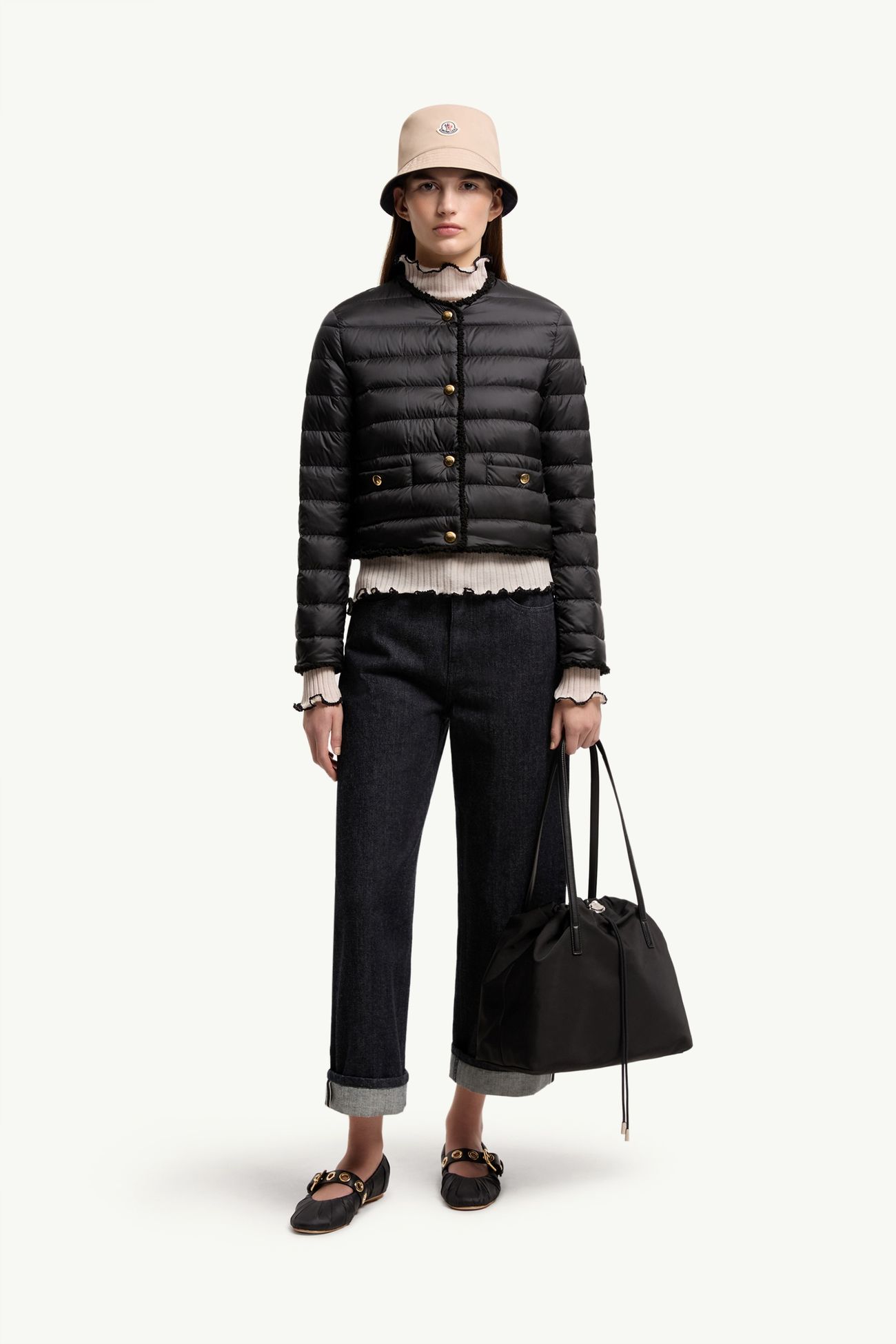 ブラック Fleurs ショートダウンジャケット : ショートダウン 