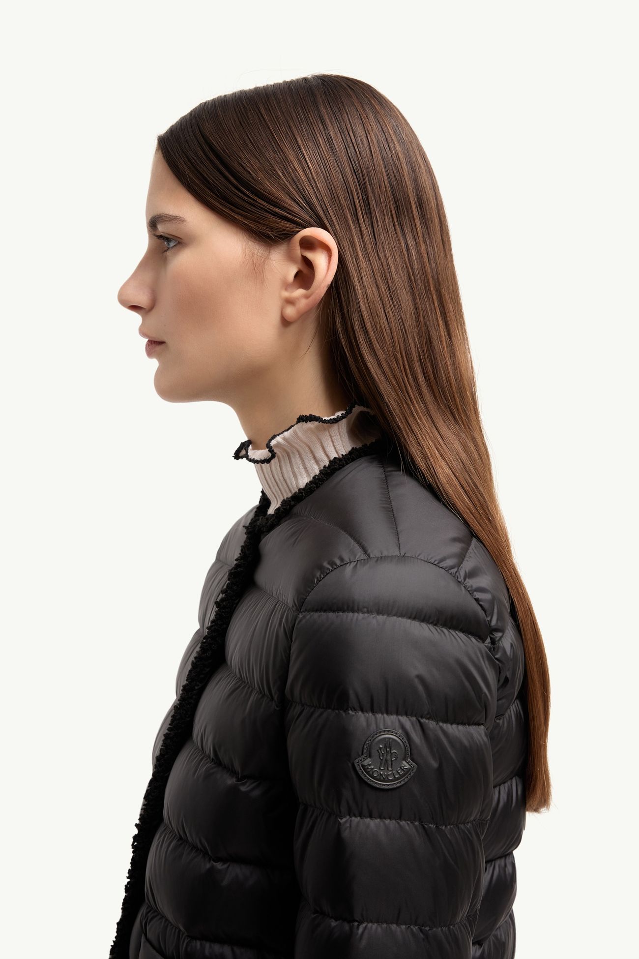 Fleurs ショートダウンジャケット レディース ブラック Moncler 1