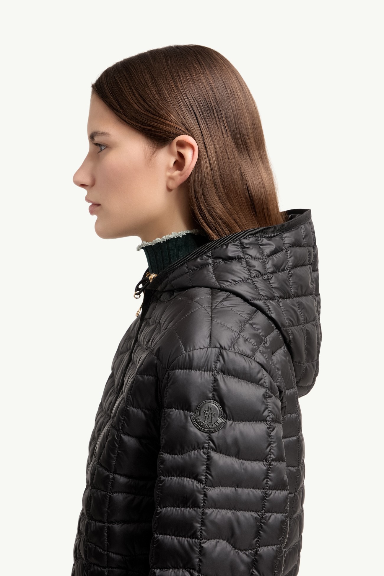 Eglantier 후드 지오메트릭 퀼팅 쇼트 다운 재킷 여성 블랙 Moncler 1