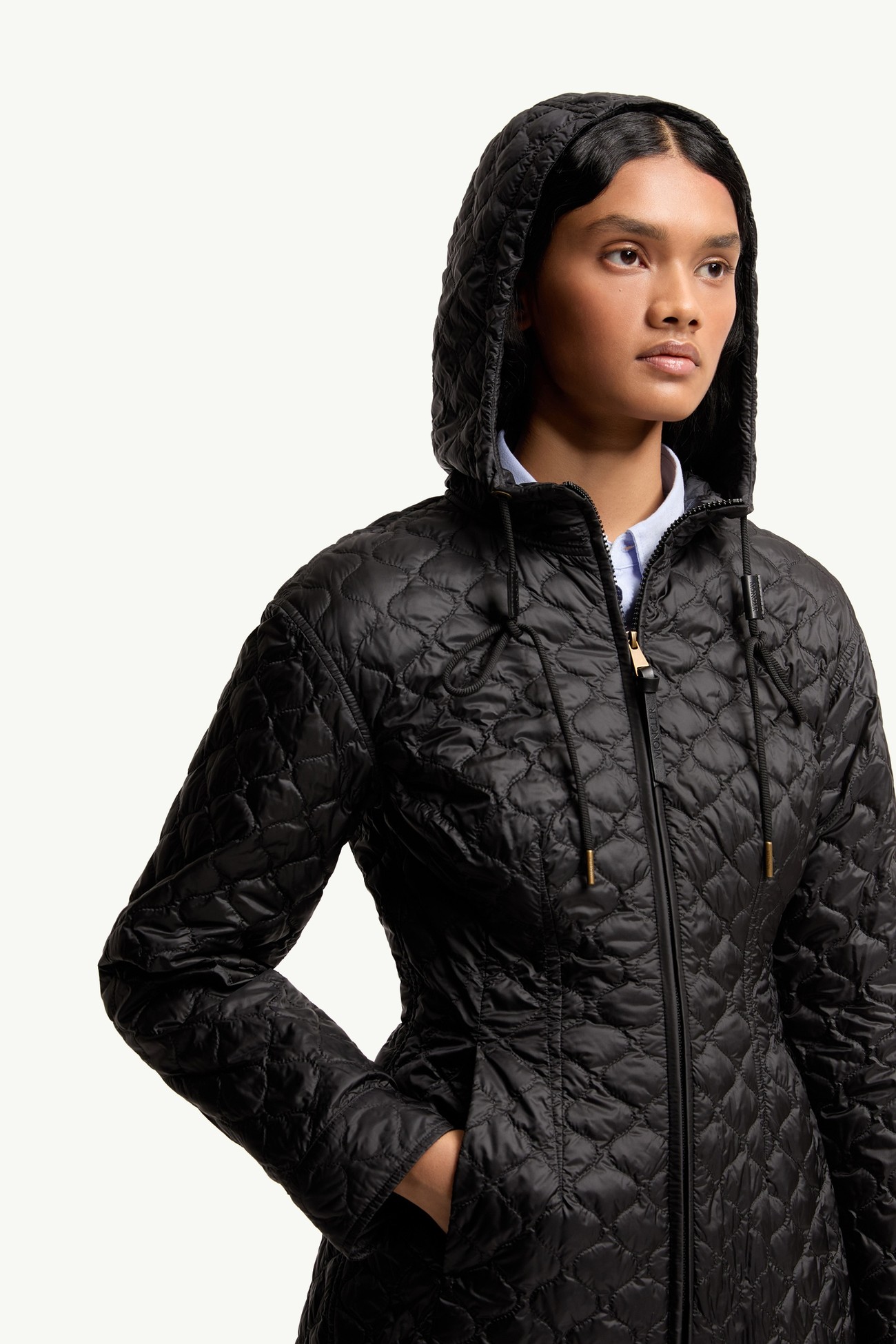 Arum mittellange Daunenjacke mit Kapuze Damen Schwarz Moncler 5