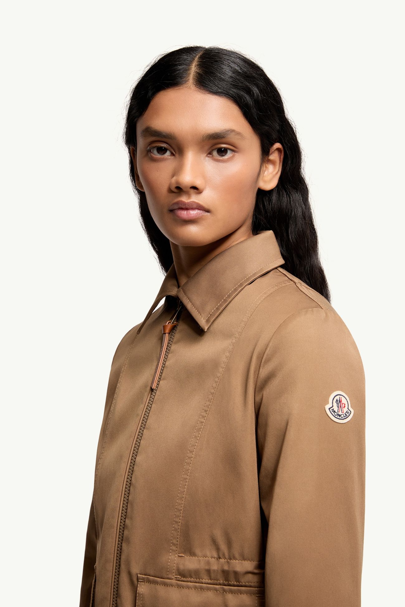 Chaqueta con capucha Adenium Mujer Beige Camel Moncler 1