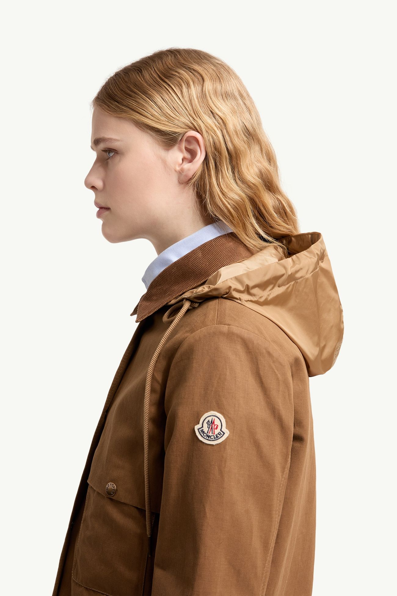 Aconitum女士棉和亚麻混纺连帽衬衫式夹克外套 女士 浅棕色 Moncler 1