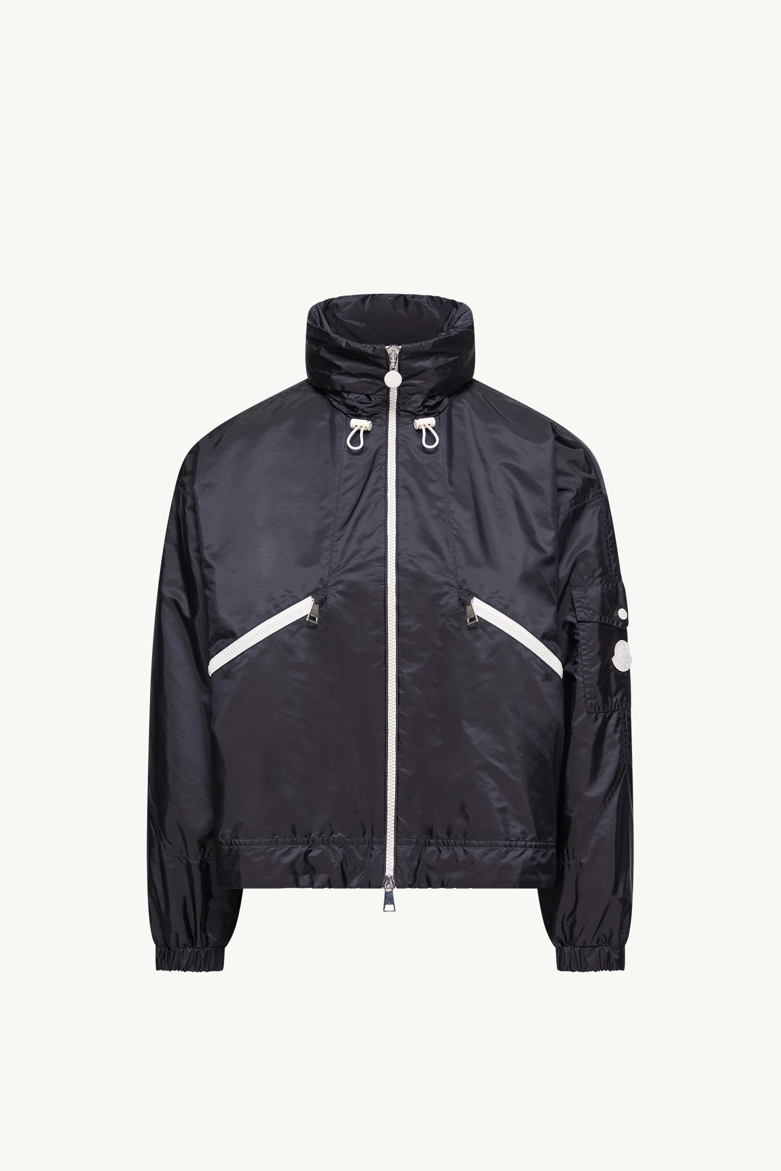 Moncler モンクレール　レインジャケット　ネイビー レディース｜ウインドブレーカー＆レインコート｜モンクレール公式