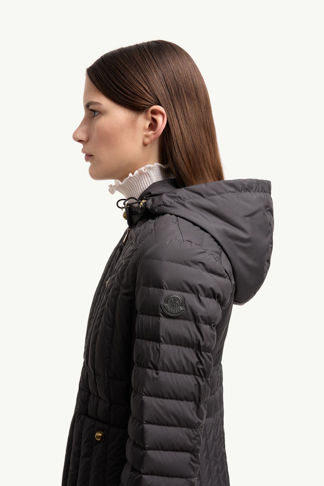 Plumífero con capucha y acolchado vertical Menthelong Mujer Negro Moncler 1