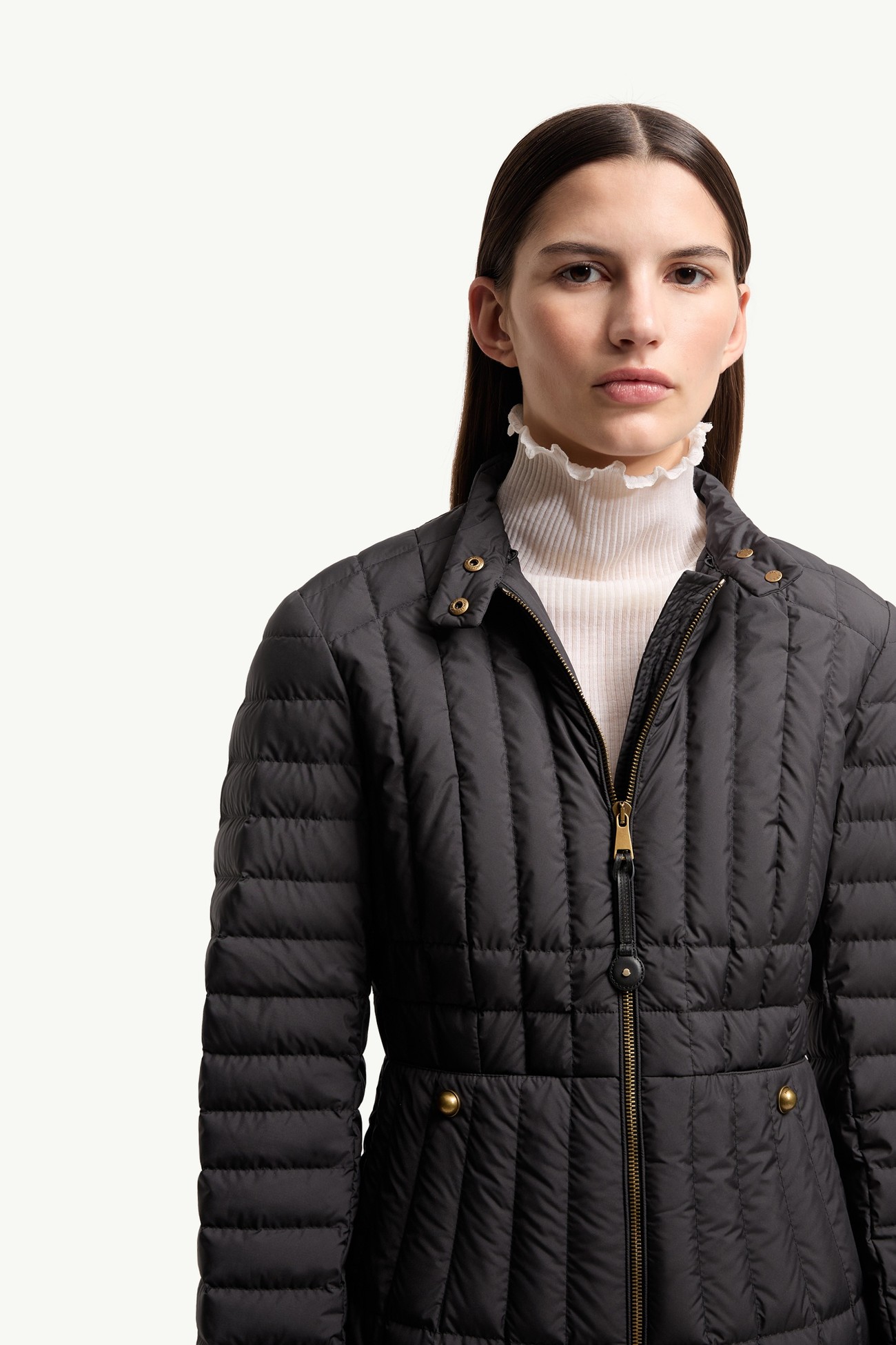 Menthelong vertikal gesteppte Daunenjacke mit Kapuze Damen Schwarz Moncler 5
