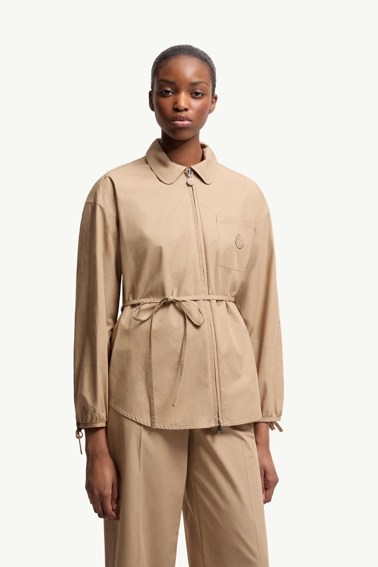 Chaqueta camisera con cremallera de popelina de algodón Mujer Beige Moncler 3