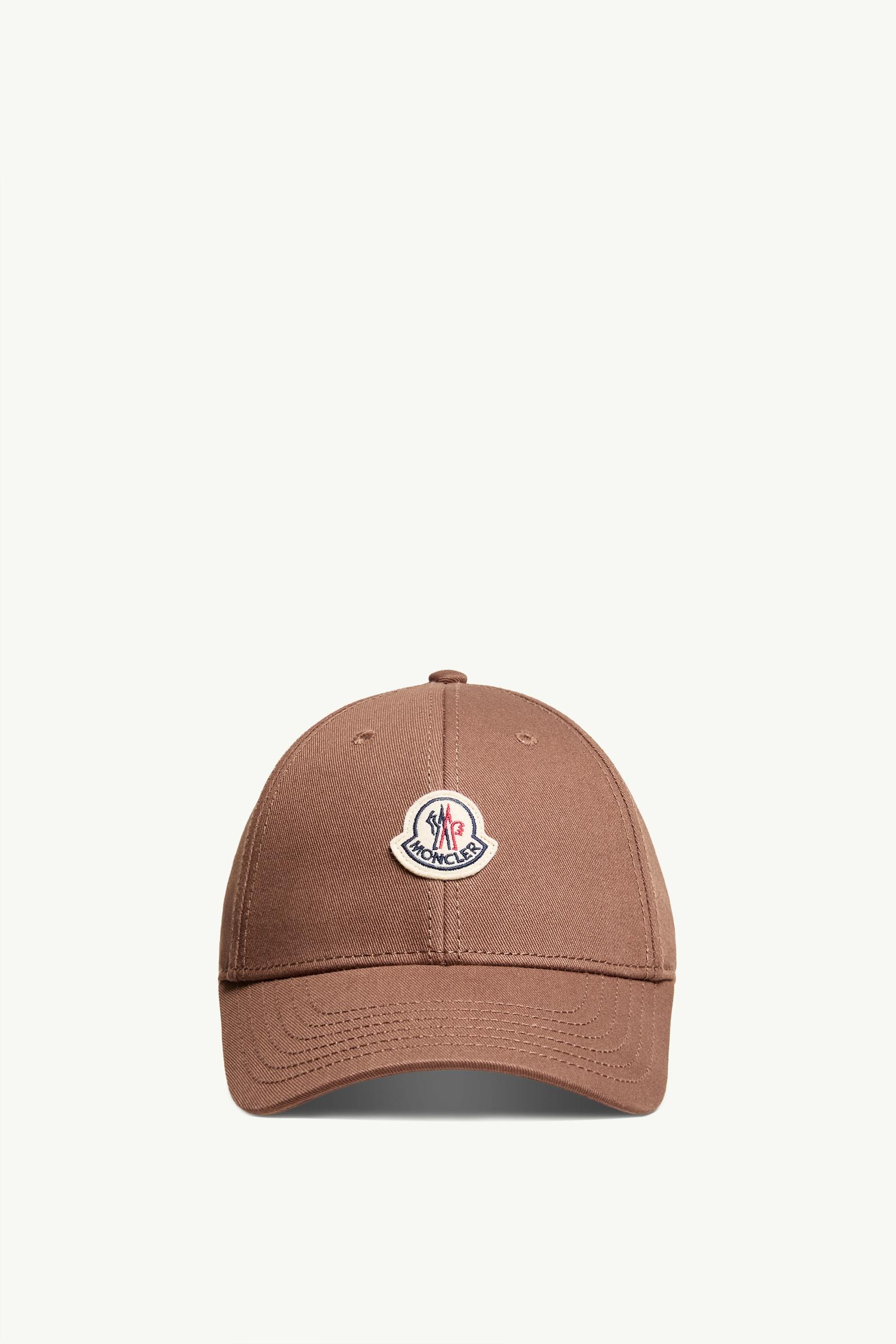 https://moncler-cdn.thron.com/api/v1/content-delivery/shares/dpx6uv/contents/L10933B0000804863277_F/image/L10933B0000804863277_F
