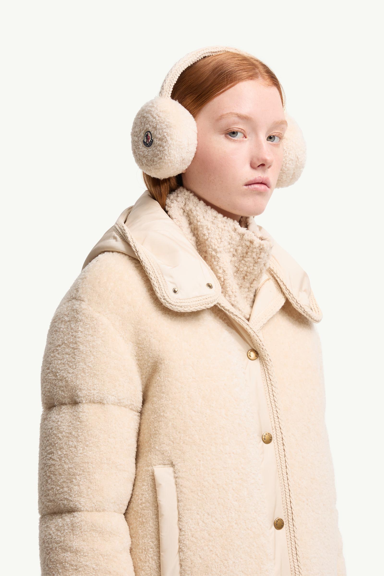 モンクレール MONCLER イヤーマフ ラビットファー White Ivory Teddy Ear Muffs - Hats & Beanies for Women | Moncler US