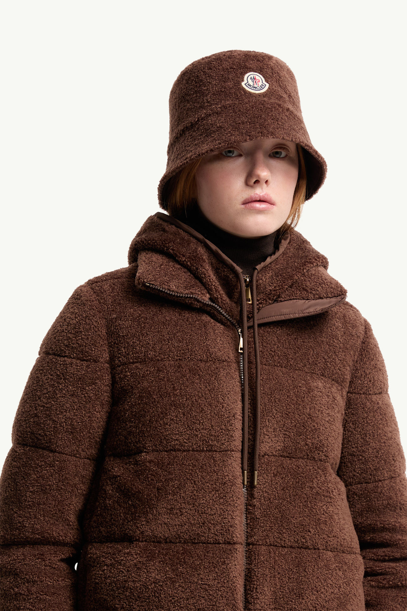 Cappello bucket effetto teddy Donna Marrone Moncler 1