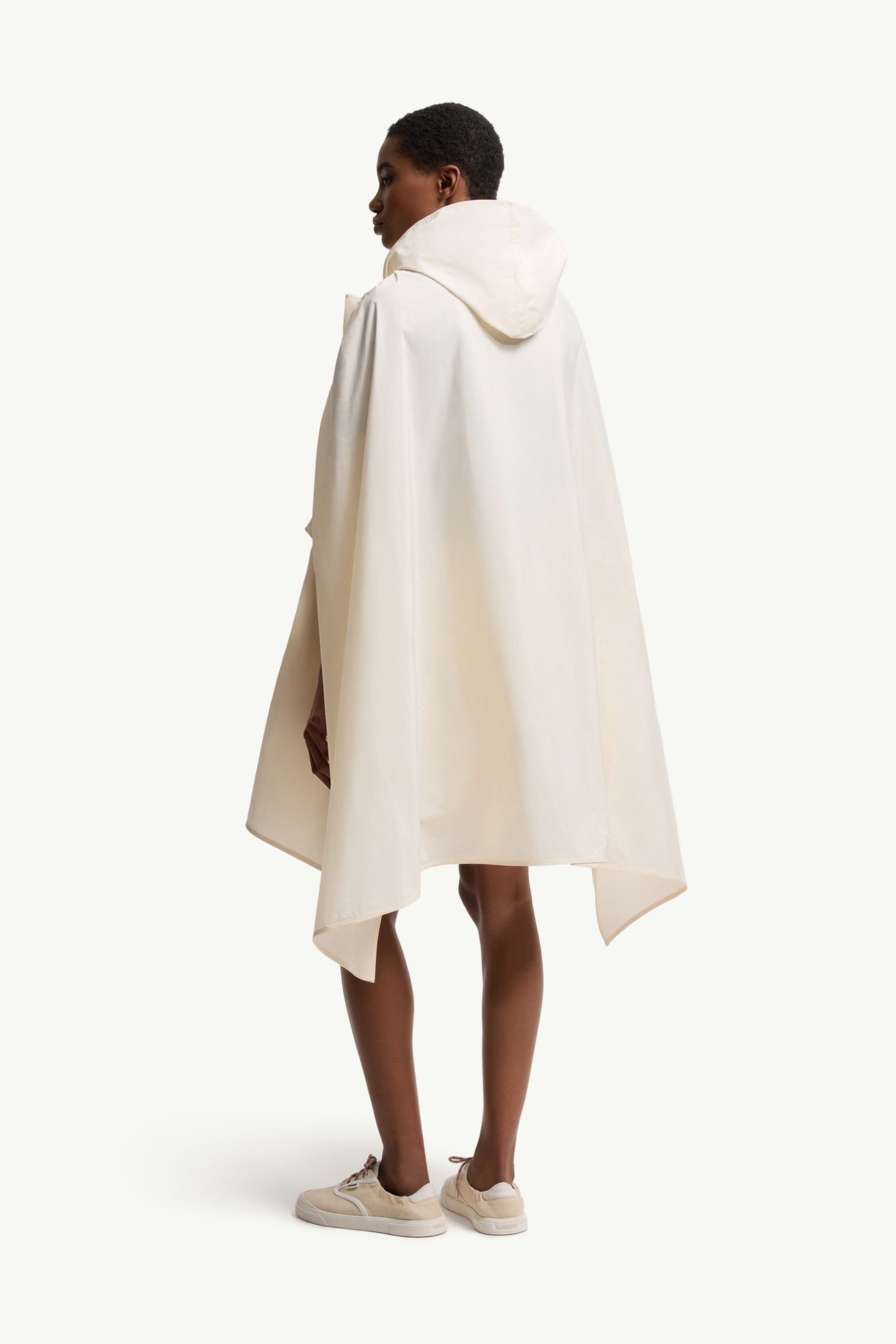 Lightweight Taffeta Cape Women White Moncler 4