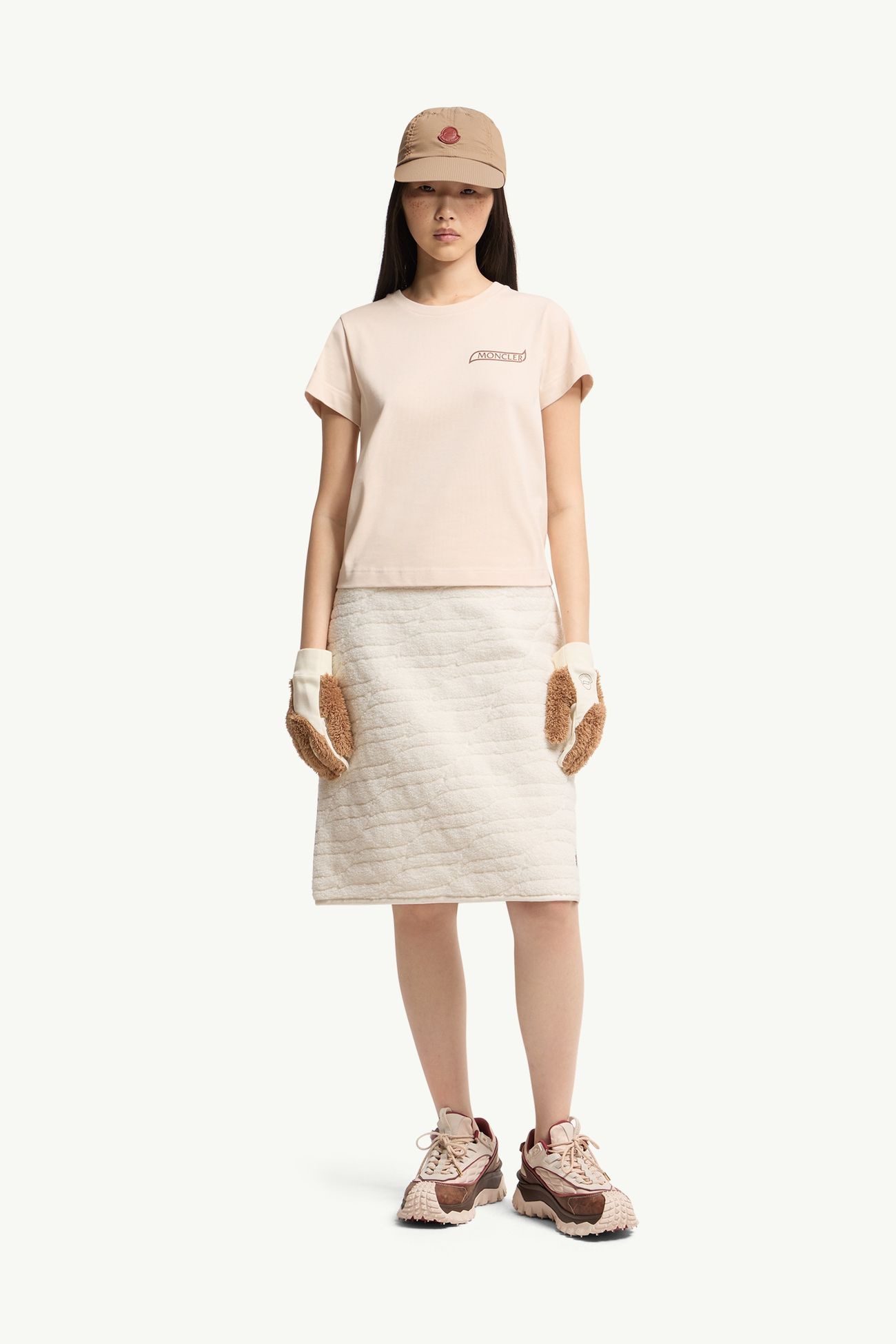 Camiseta de algodón con logotipo Mujer Beige Claro Moncler 0