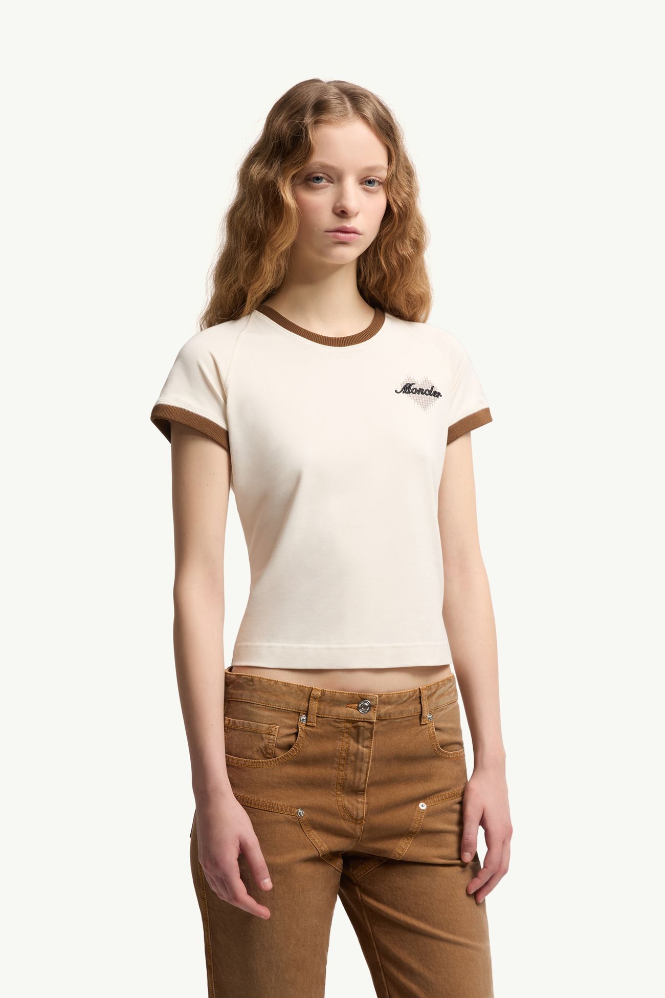 T-Shirt aus Baumwolle mit Herzlogo Damen Hellbeige Moncler 3
