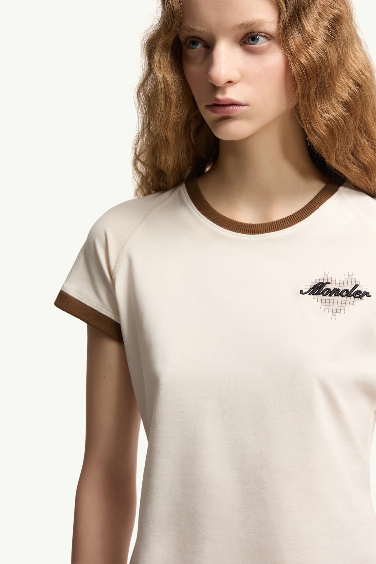 Heart Logo Cotton T-Shirt Women Light Beige Moncler 5