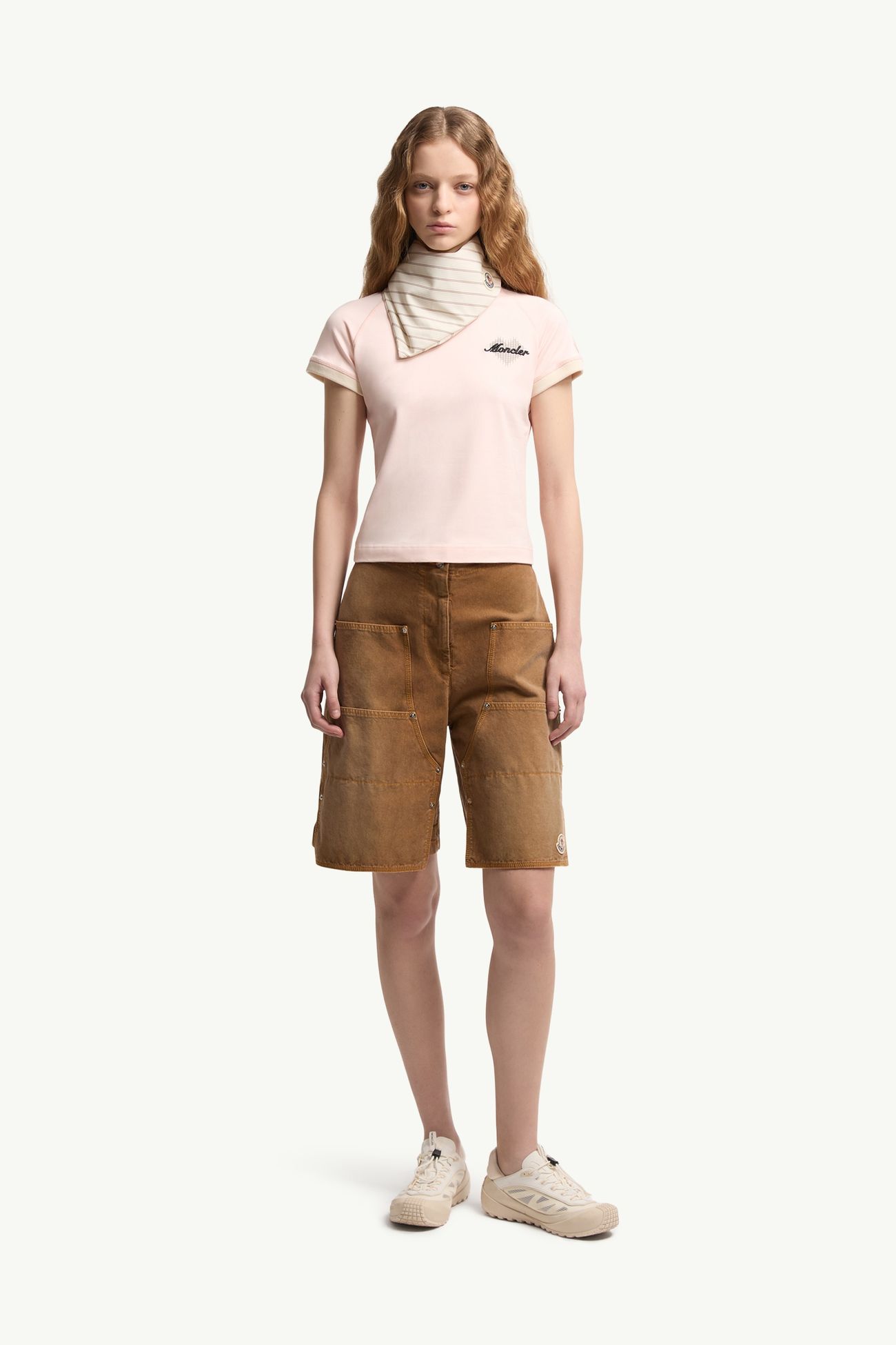 T-Shirt aus Baumwolle mit Herzlogo Damen Hellpink Moncler 0