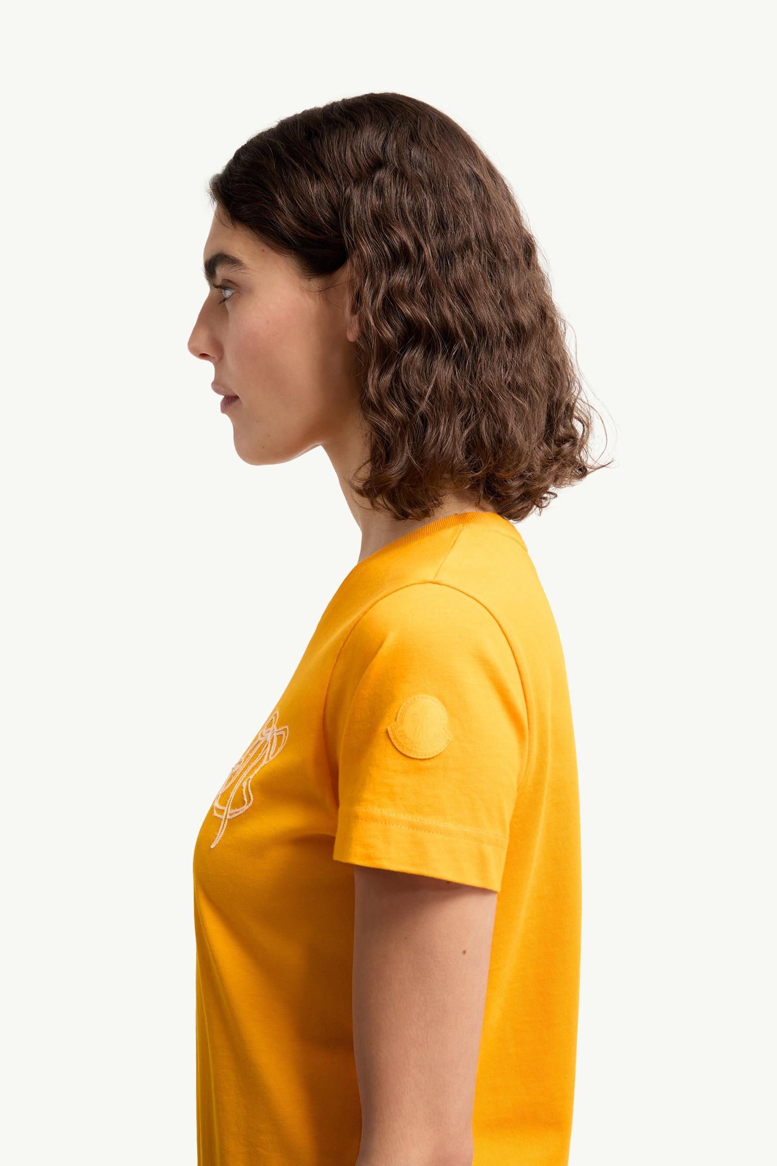 イエロー Tシャツ : トップ＆Tシャツ 向けの レディース | モンクレール
