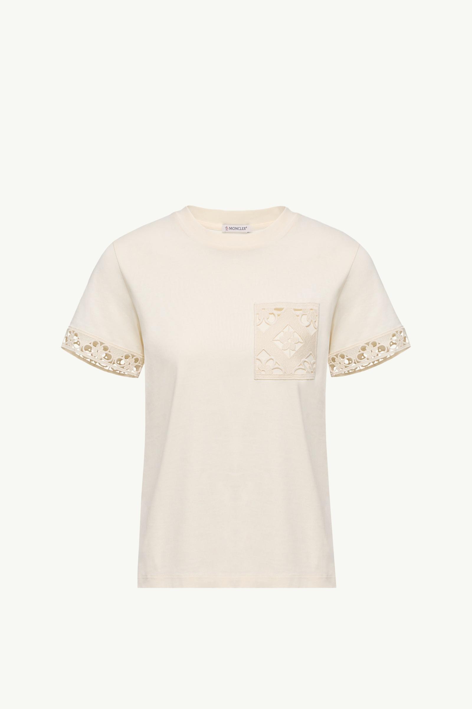 モンクレール　白T レディース モンクレール MONCLER レディーストップス SS T-SHIRT 8C00006829HP